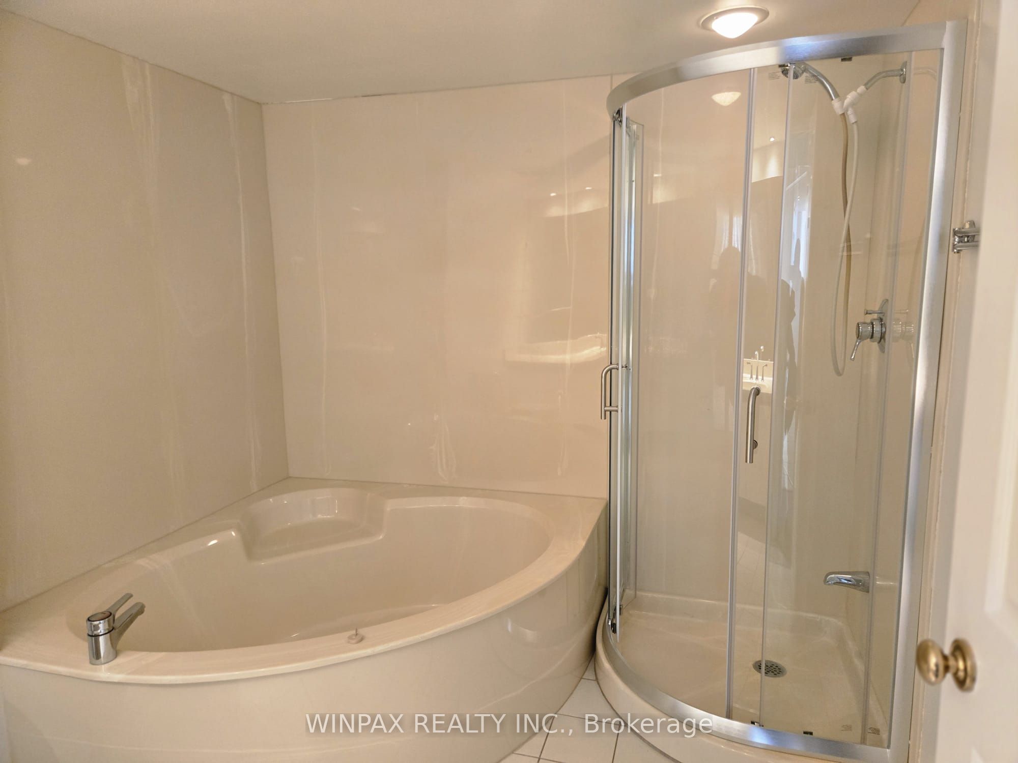 20 Harding Boulevard 1202 Property Photo 32