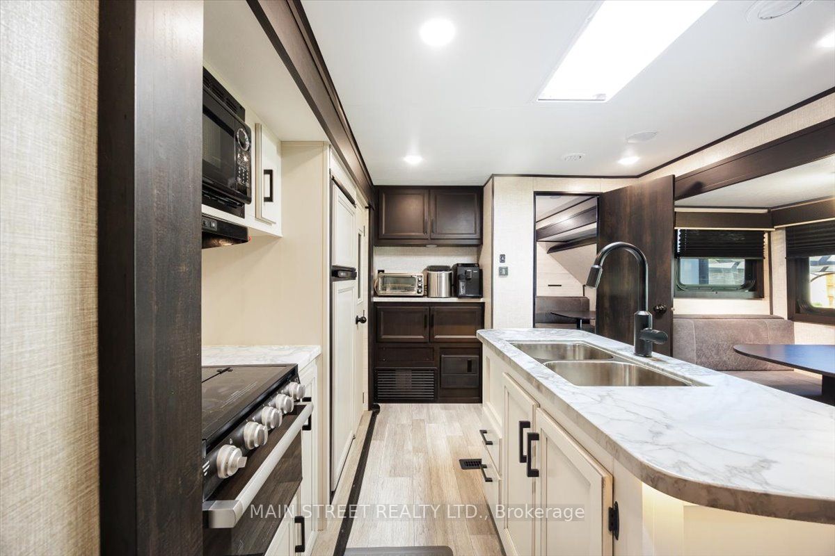 15 Hawaiian Circle Property Photo 23