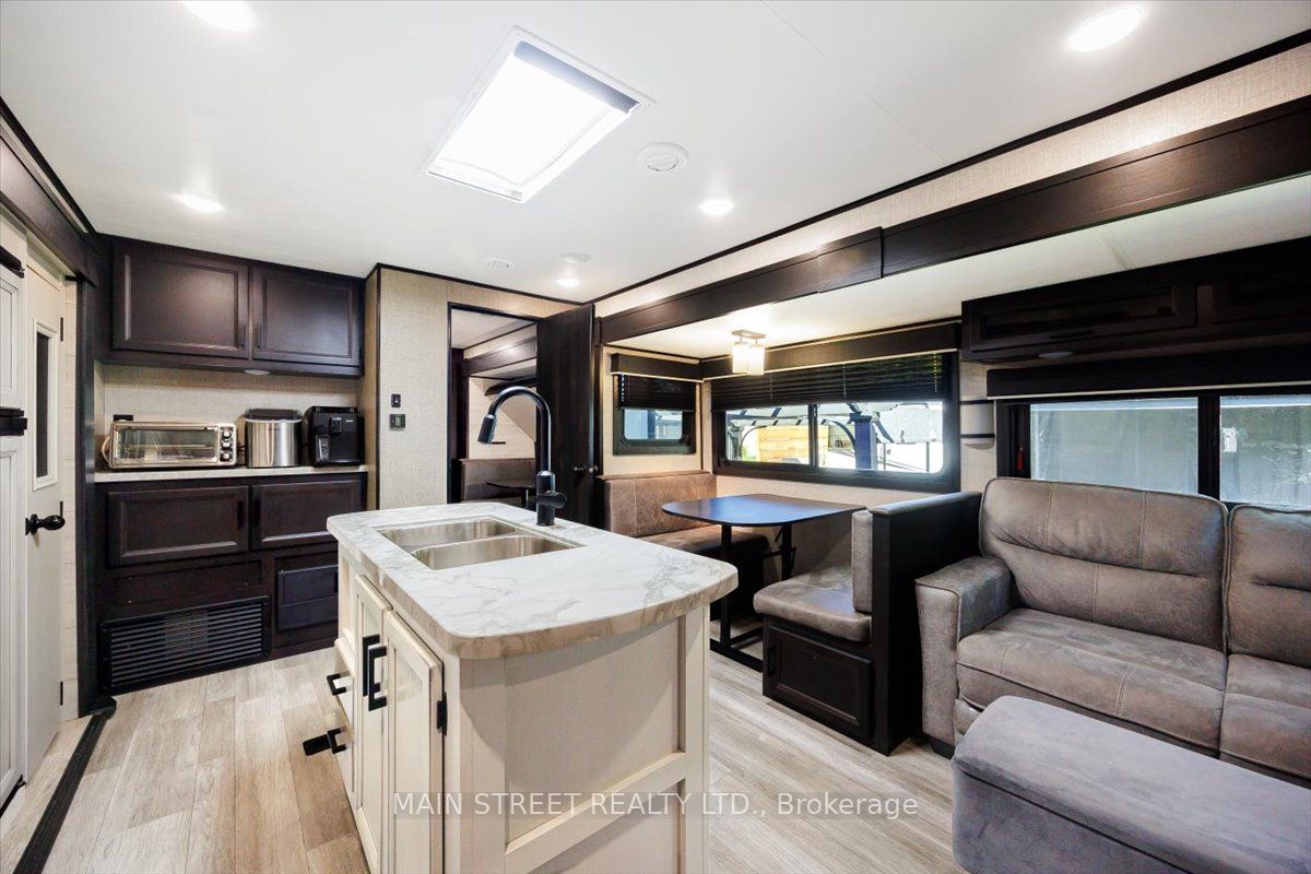 15 Hawaiian Circle Property Photo 27