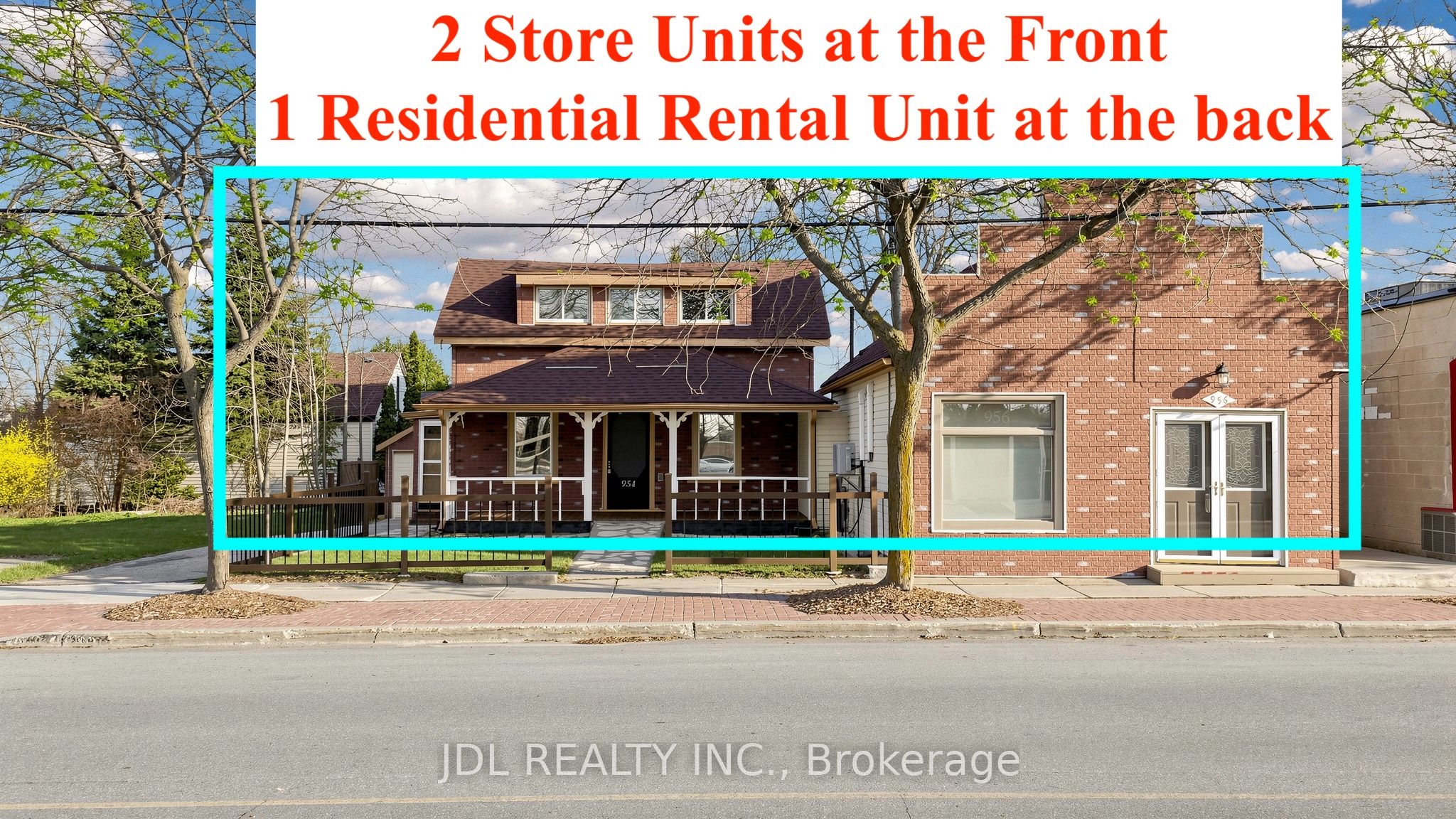 956 Lake Drive E Property Photo 1