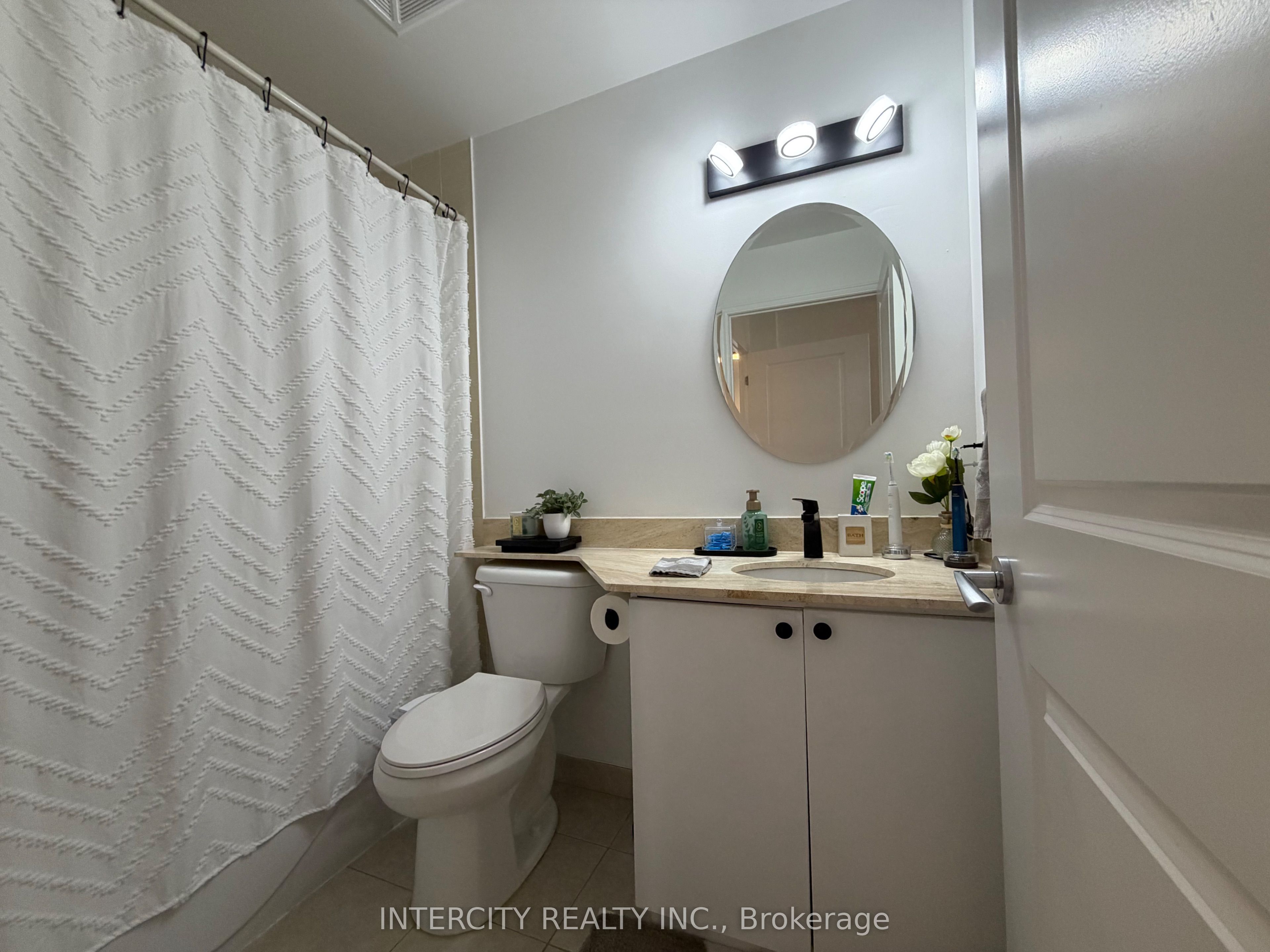 7730 Kipling Avenue 802 Property Photo 21