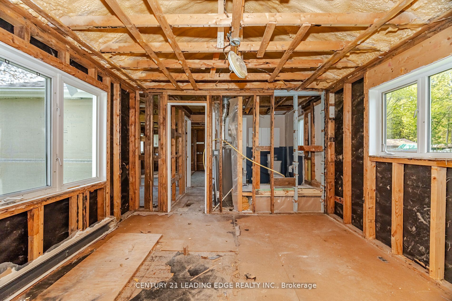 2678 25th Side Road Property Photo 13