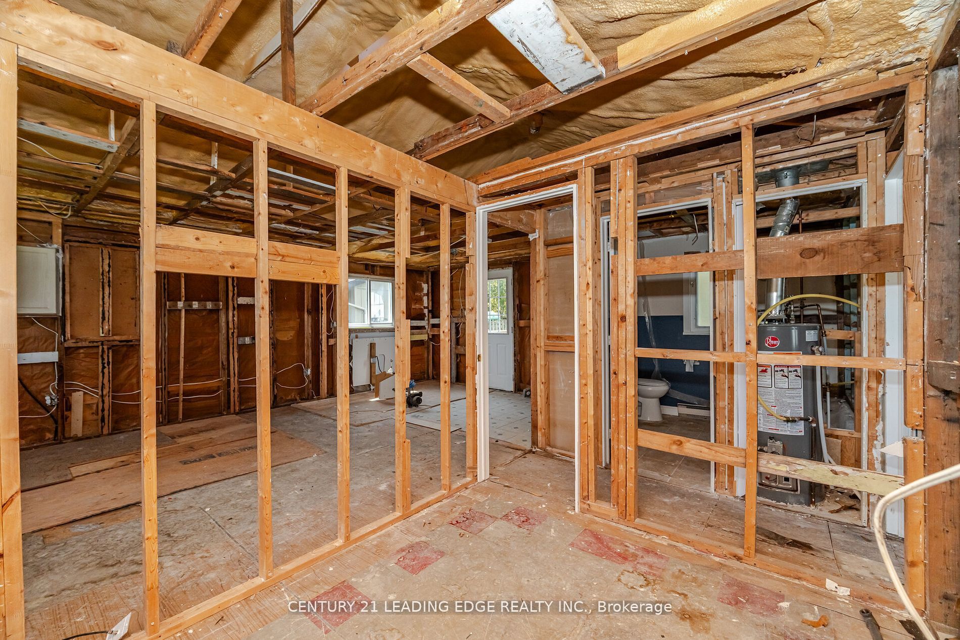 2678 25th Side Road Property Photo 16