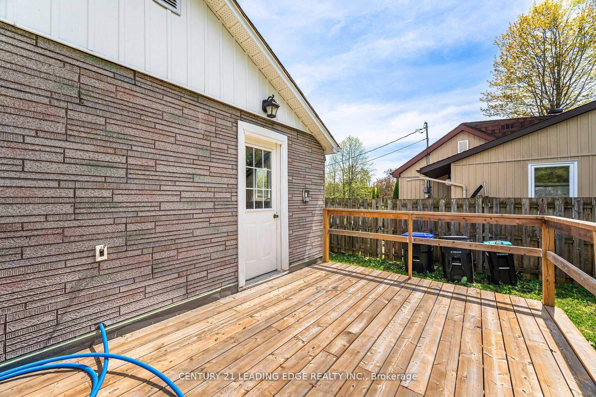 2678 25th Side Road Property Photo 19