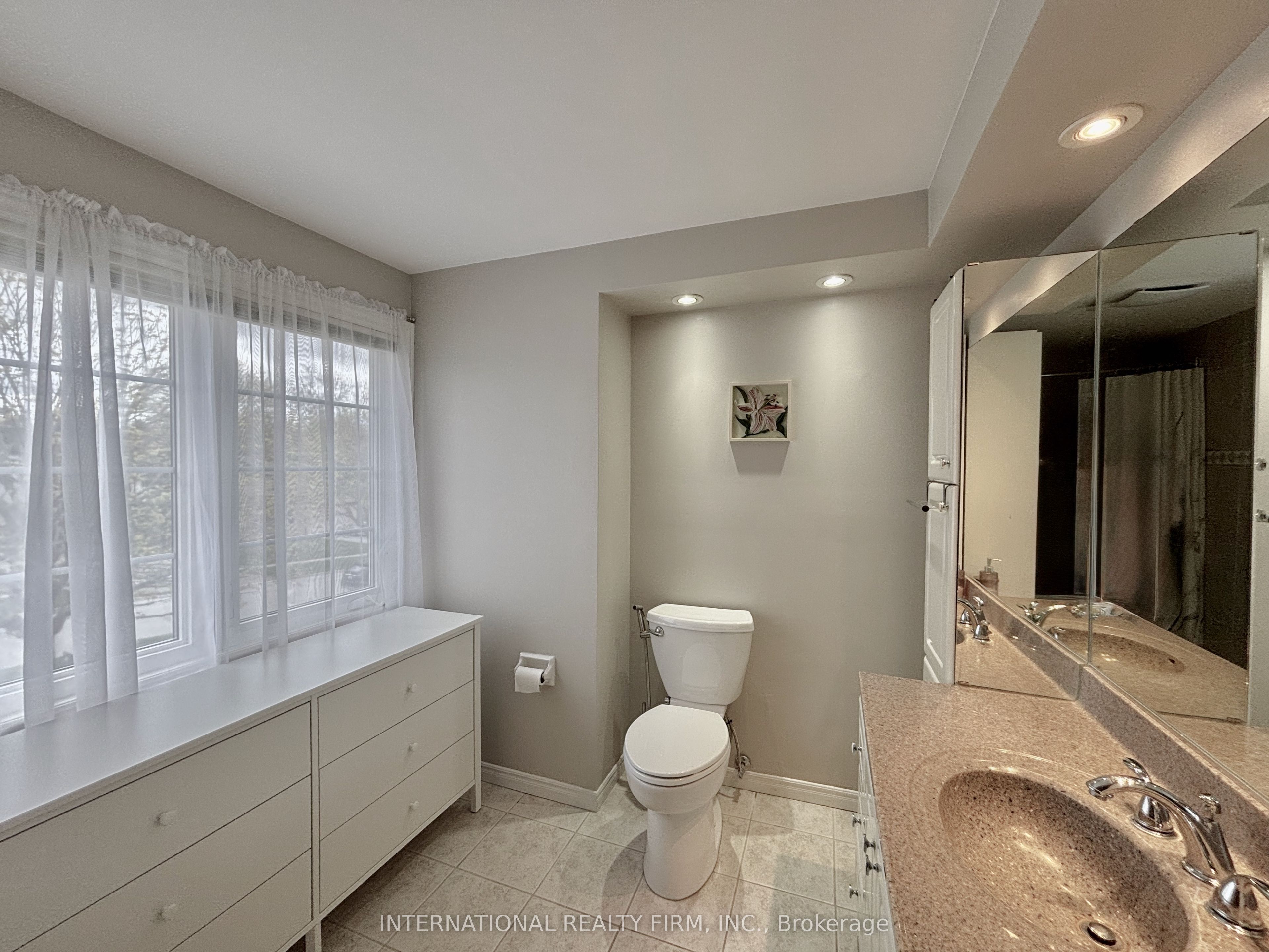 168 Willow Lane Property Photo 17