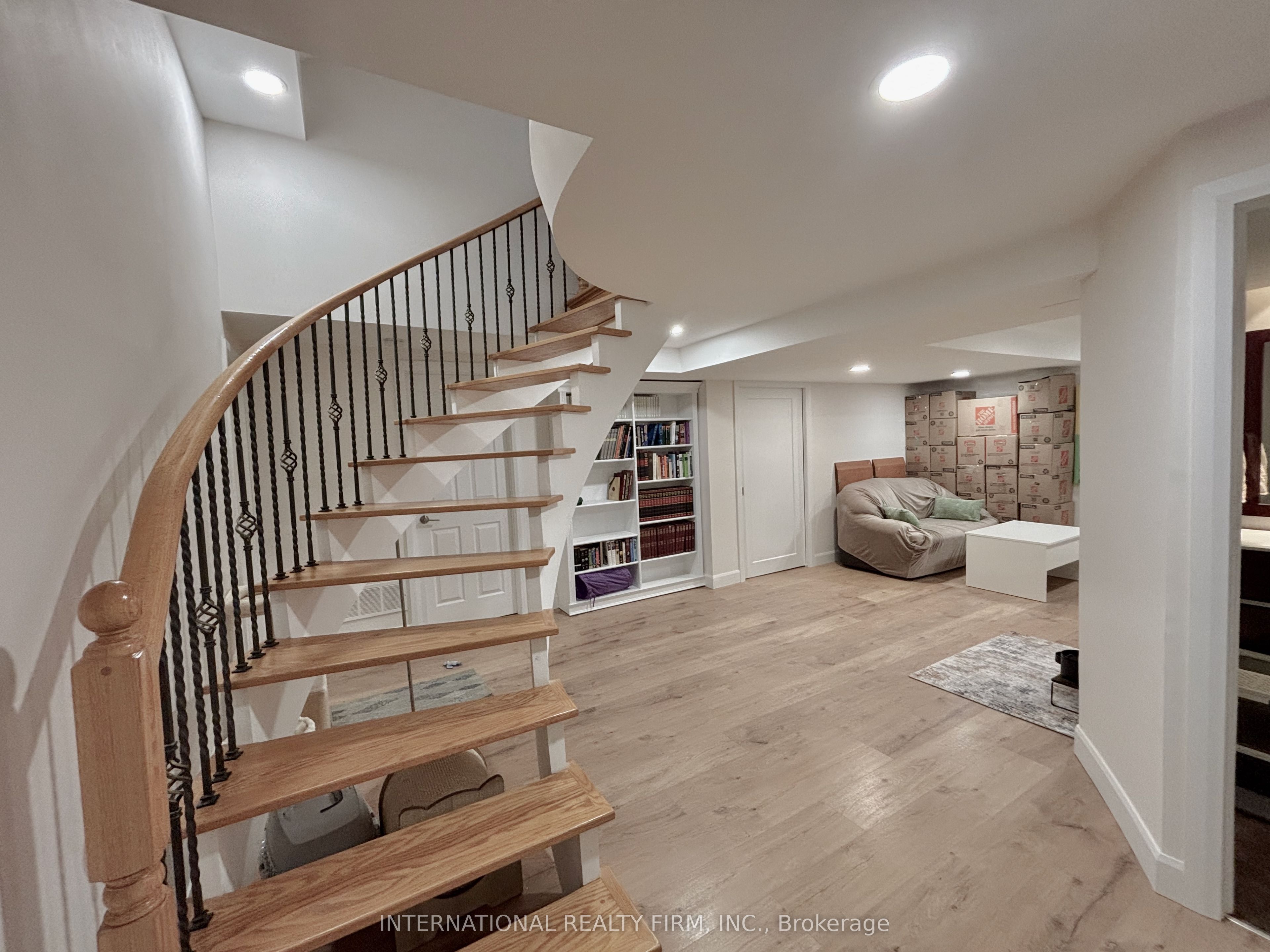 168 Willow Lane Property Photo 25