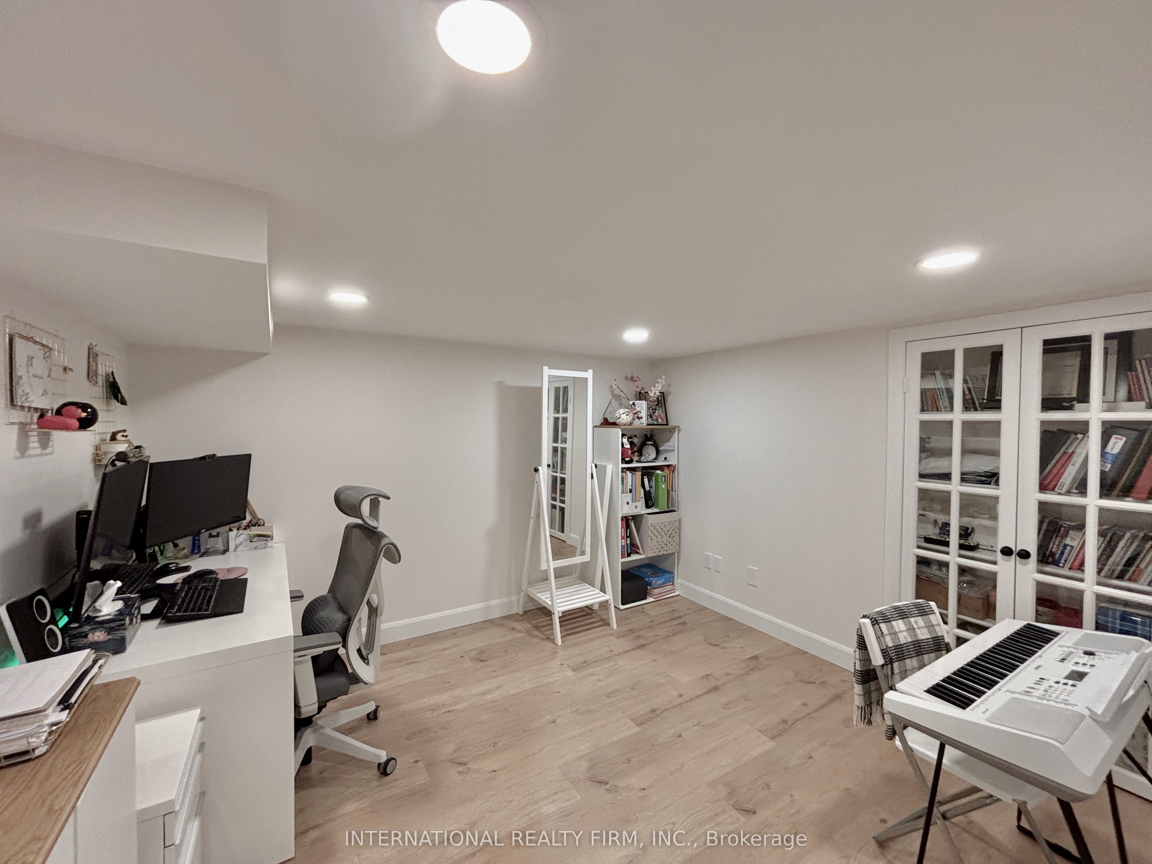 168 Willow Lane Property Photo 27