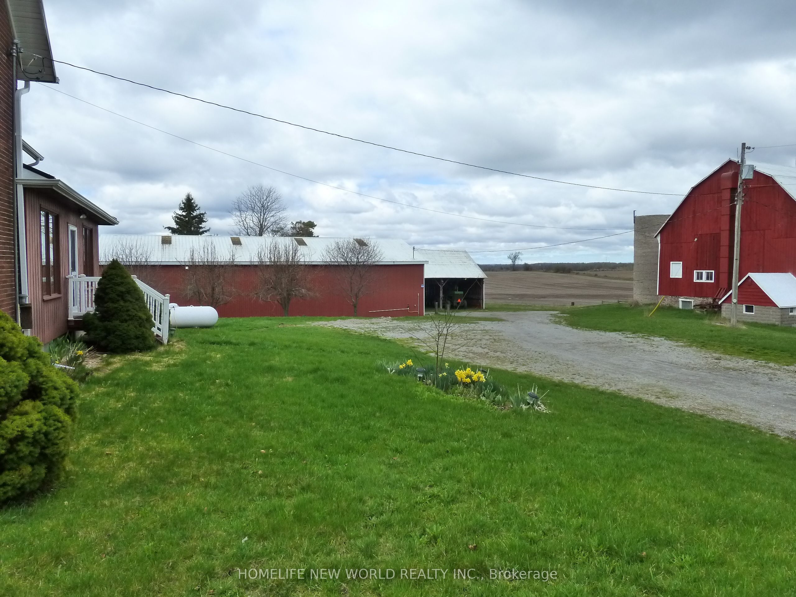 23702 Kennedy Road Property Photo 7