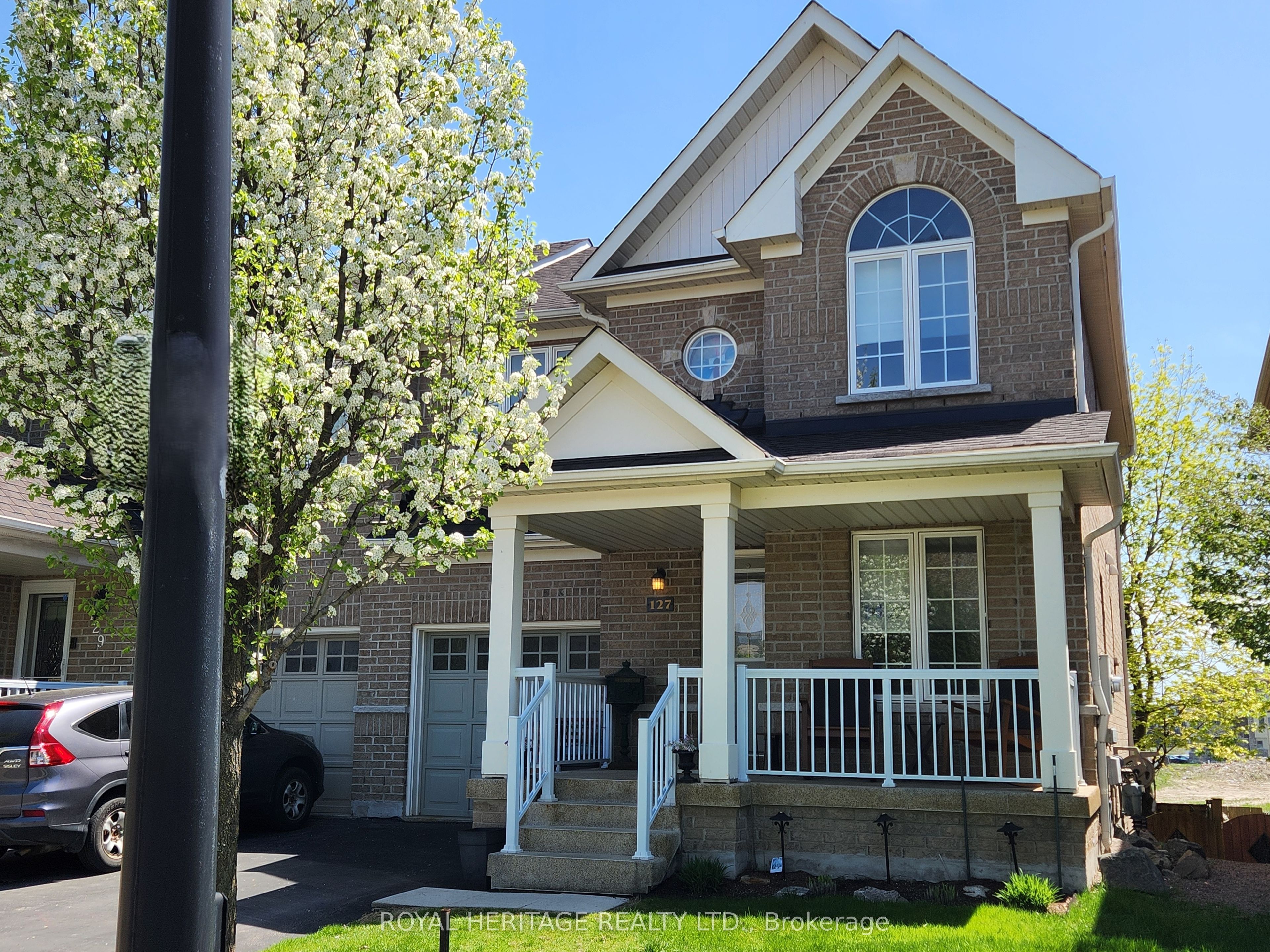127 Knapton Drive Property Photo 1