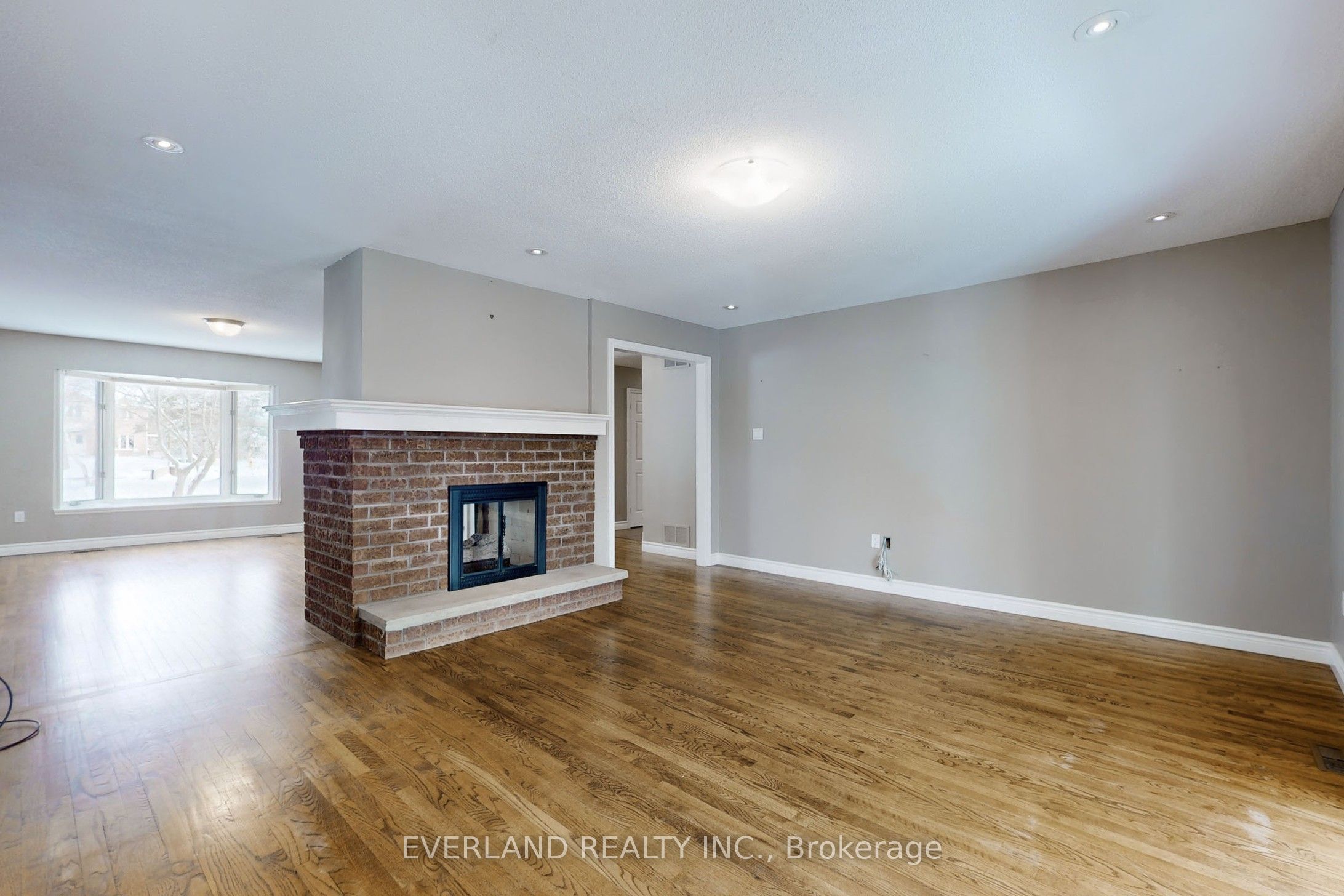 173 Thompson Drive Property Photo 8