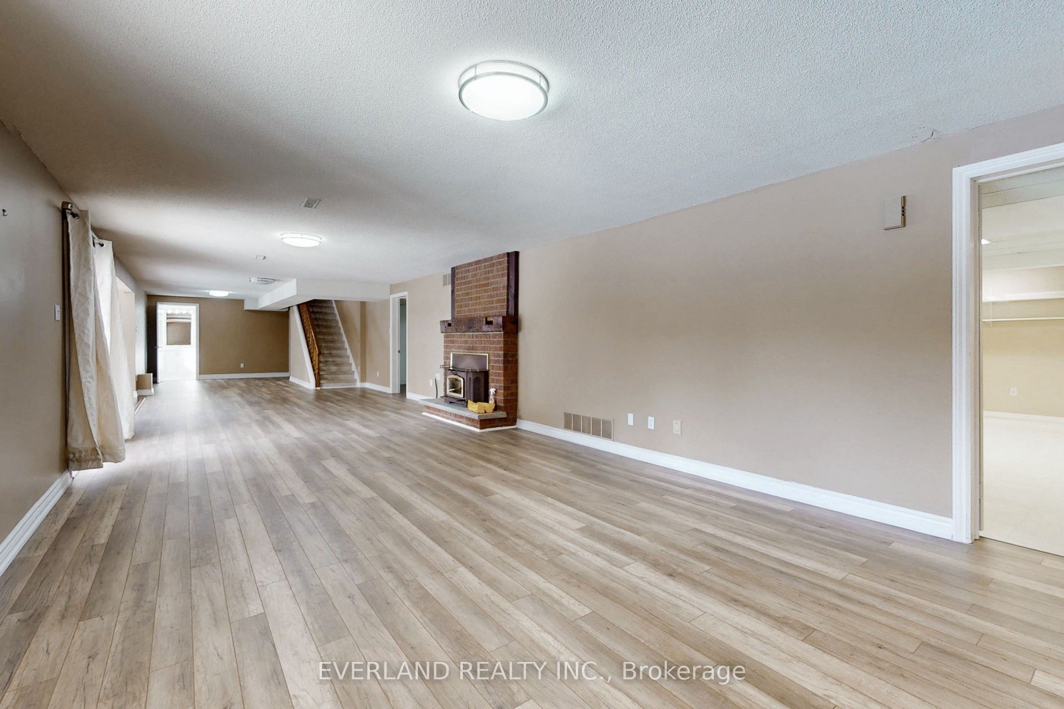 173 Thompson Drive Property Photo 18