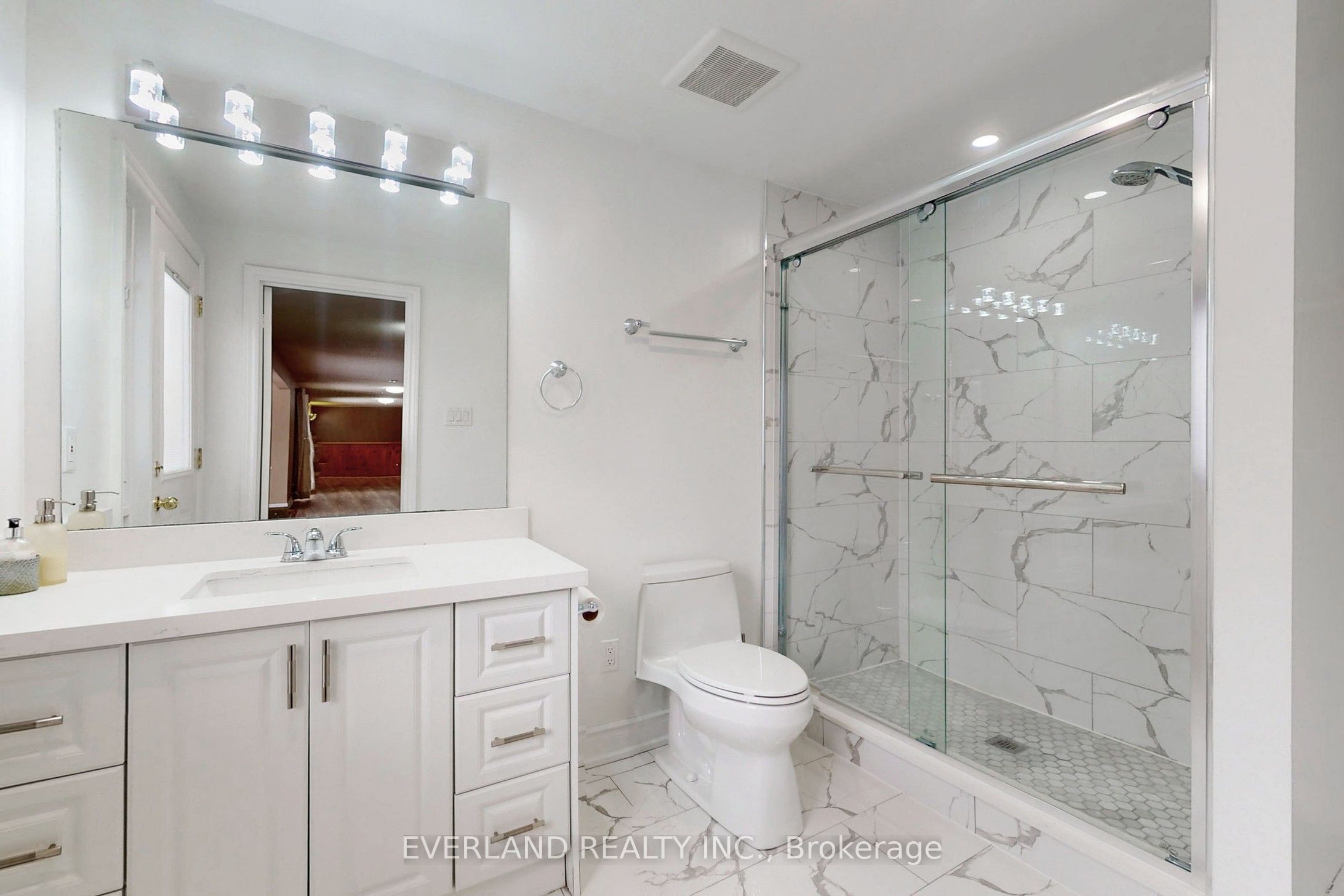 173 Thompson Drive Property Photo 21