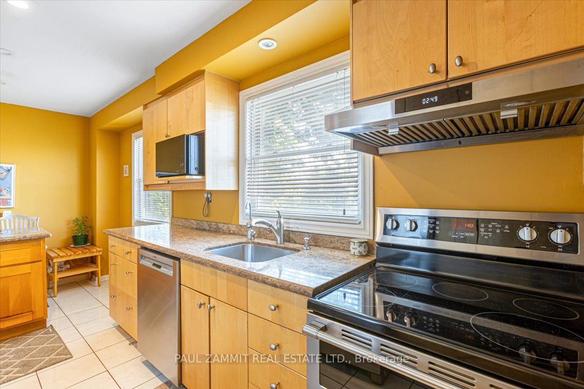 61 Nottinghill Road Property Photo 9
