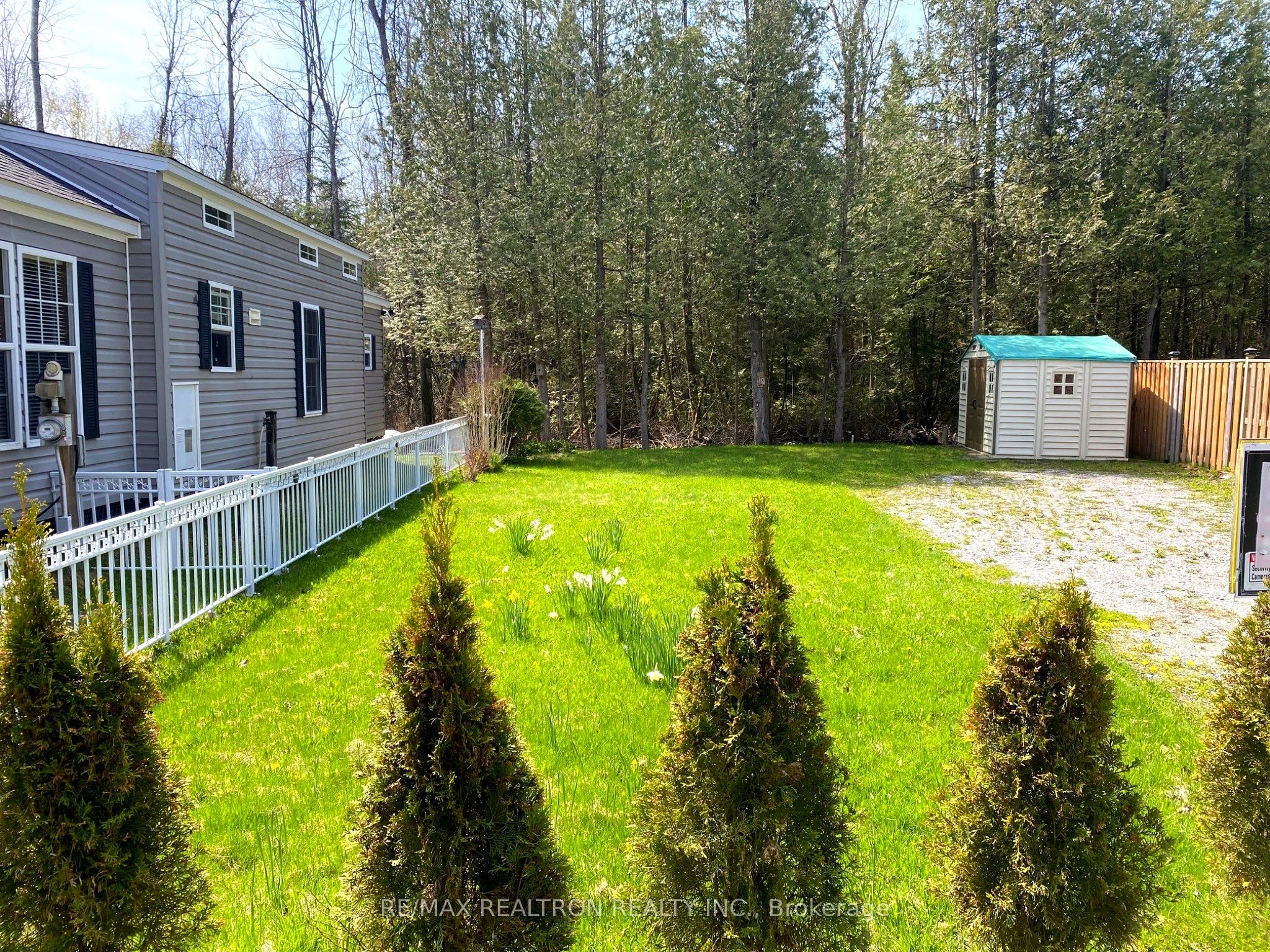 53 Horseshoe Circle Property Photo 3