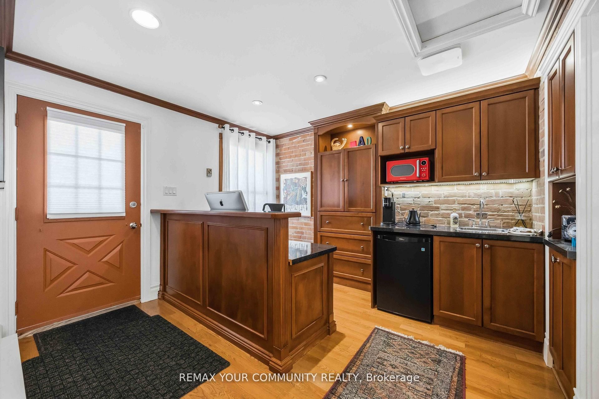 66 Centre Street Property Photo 15
