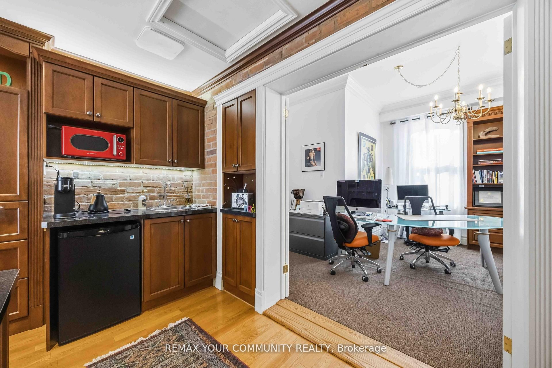 66 Centre Street Property Photo 17