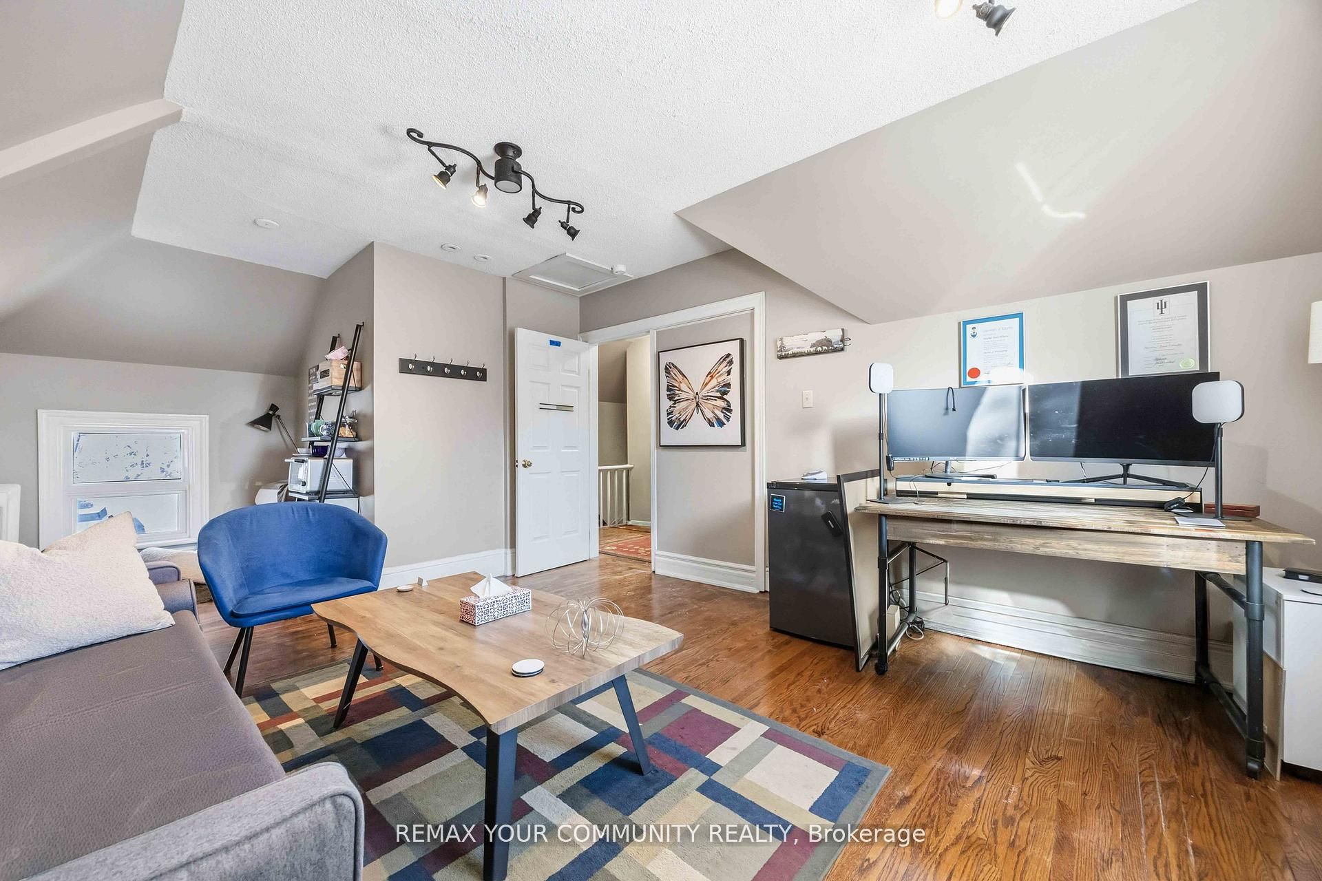 66 Centre Street Property Photo 25