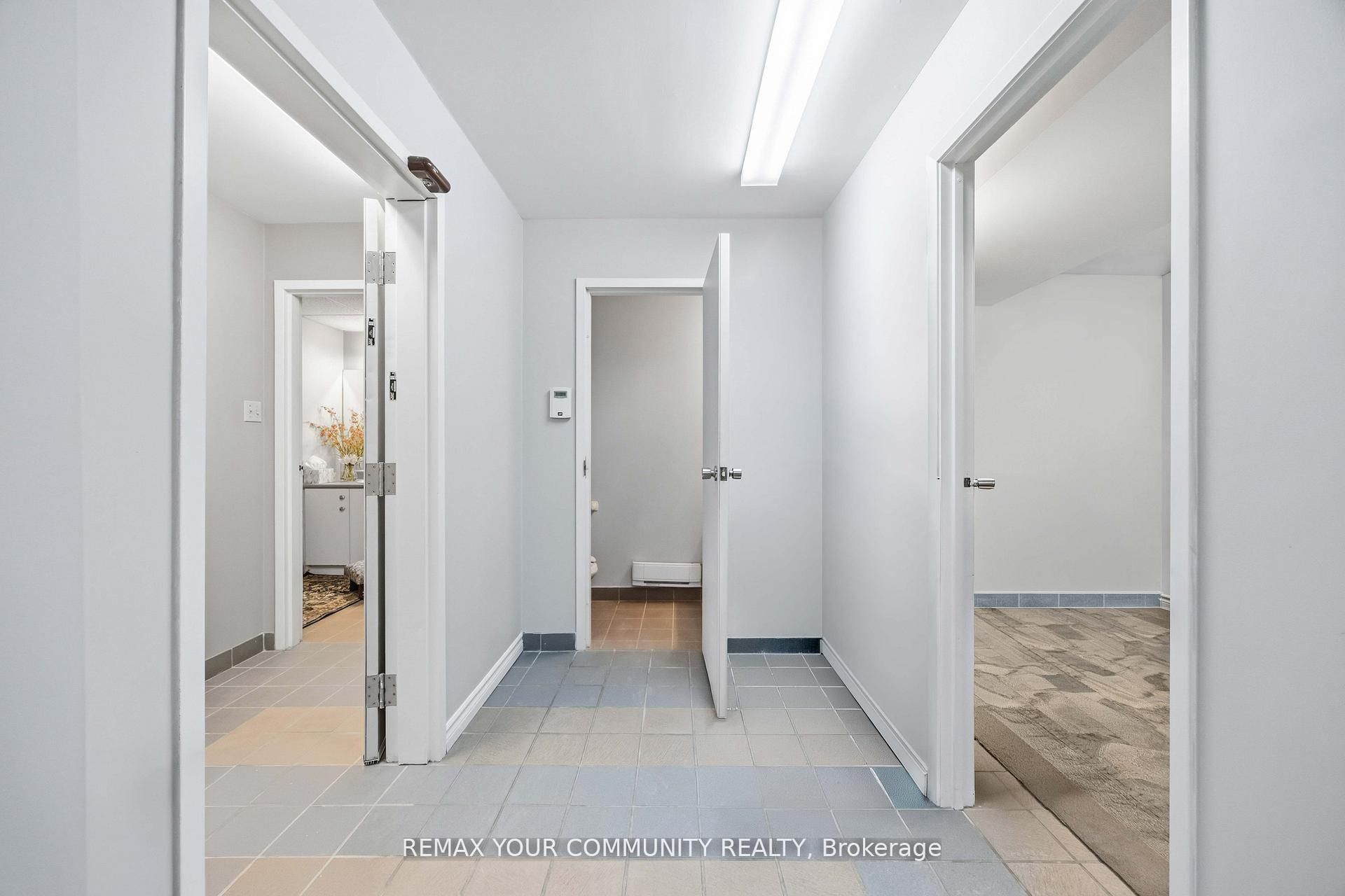 66 Centre Street Property Photo 28
