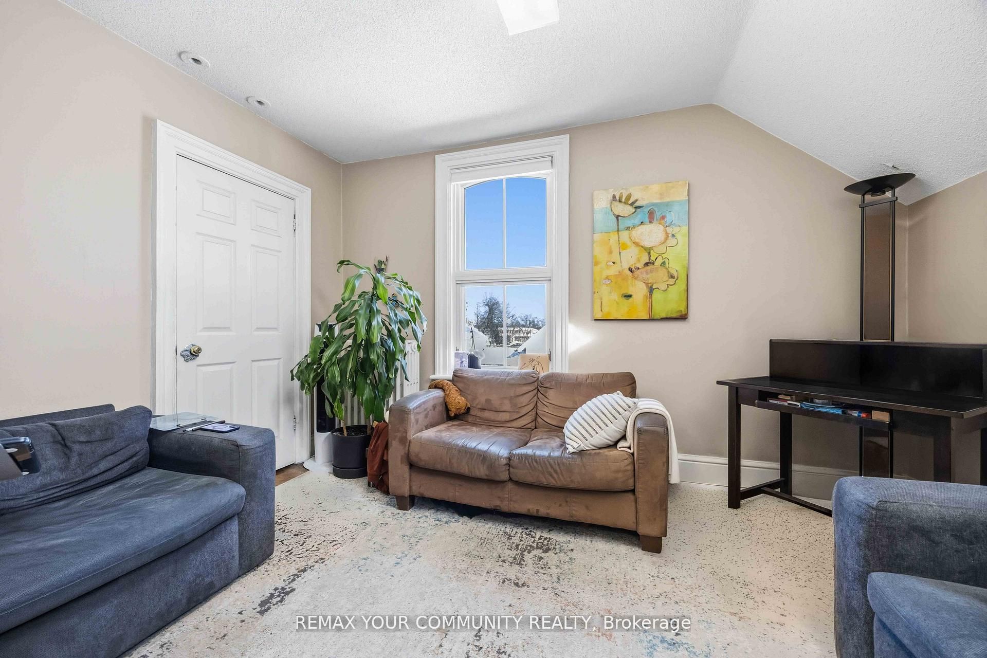 66 Centre Street Property Photo 29