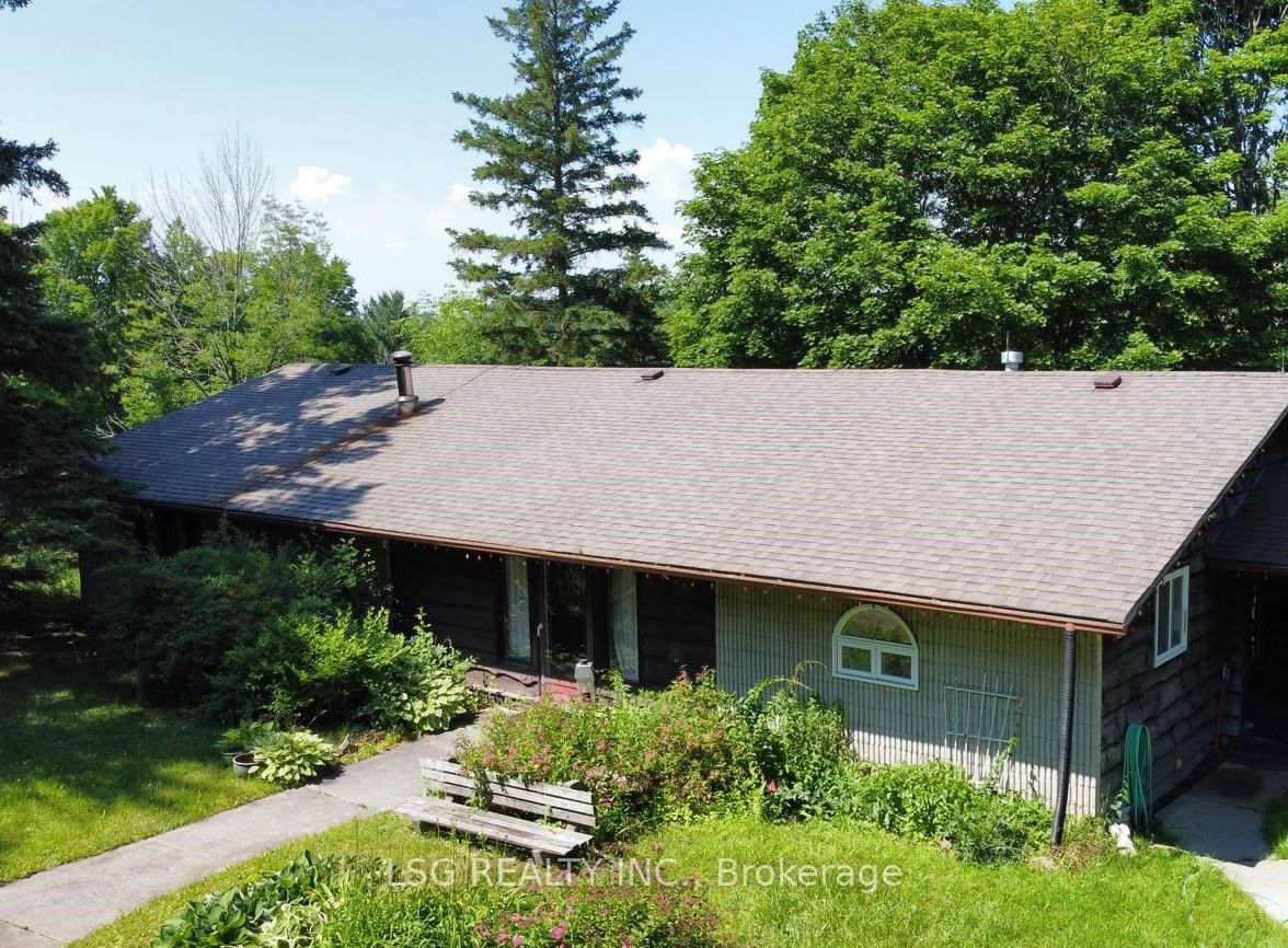 18880 2nd Concession Road Property Photo 1