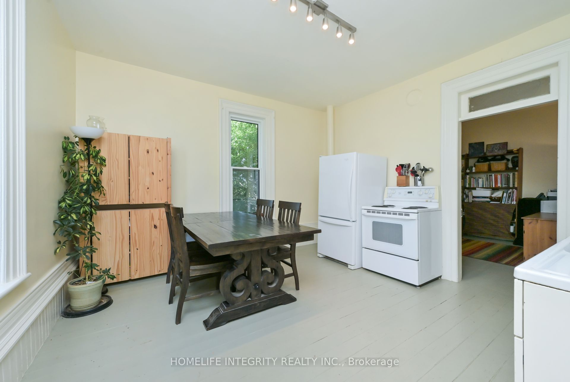 995305 Mono Adjala Townline Property Photo 9