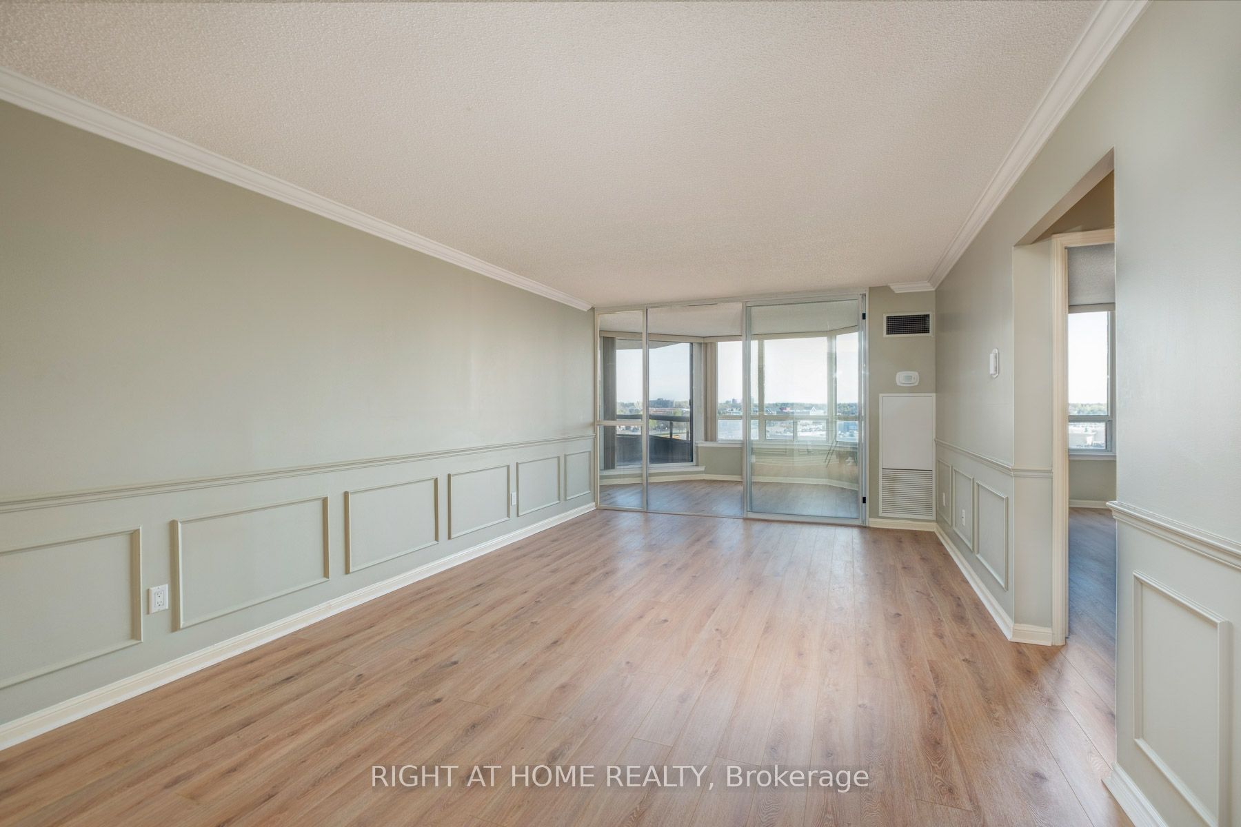 610 Bullock Drive 1116 Property Photo 11