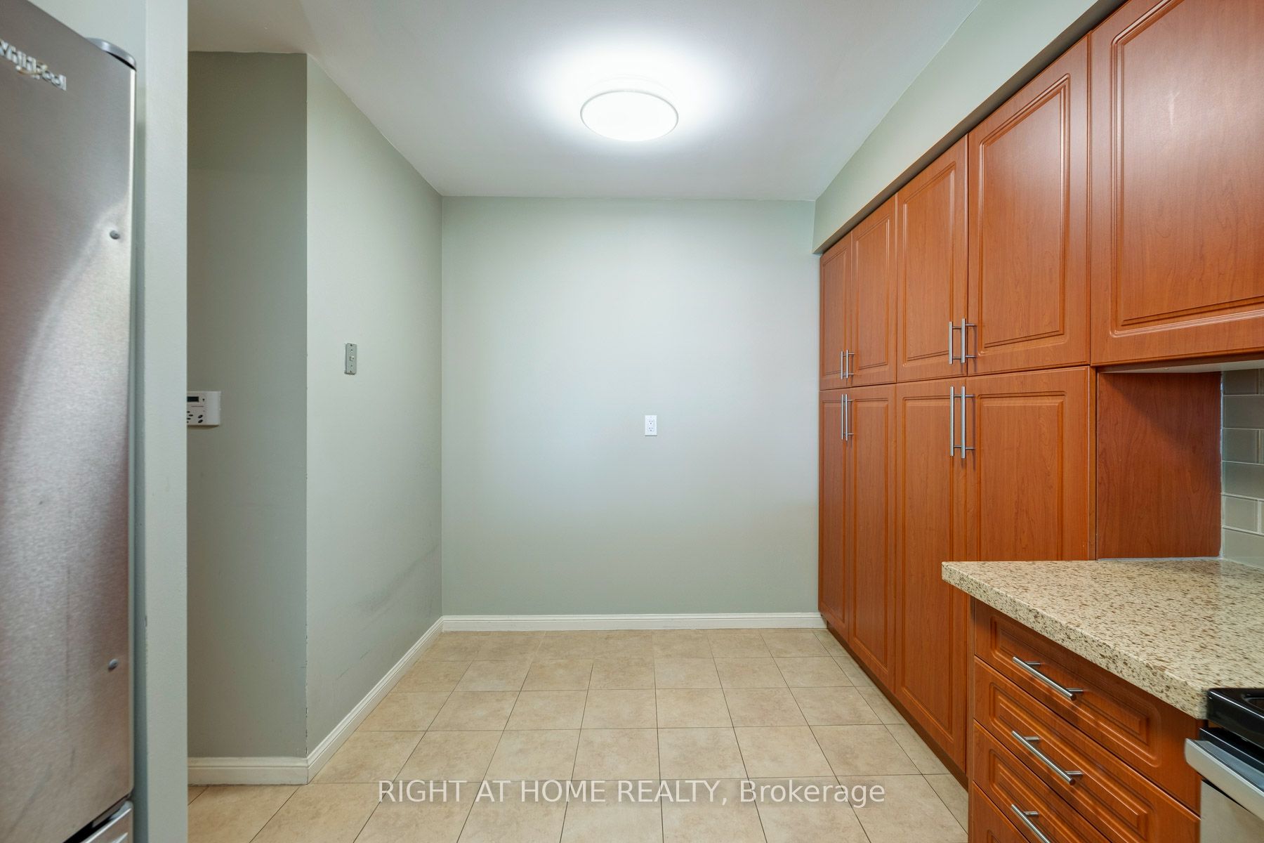 610 Bullock Drive 1116 Property Photo 15