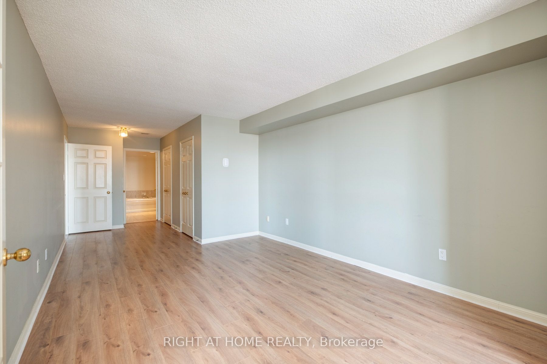 610 Bullock Drive 1116 Property Photo 19