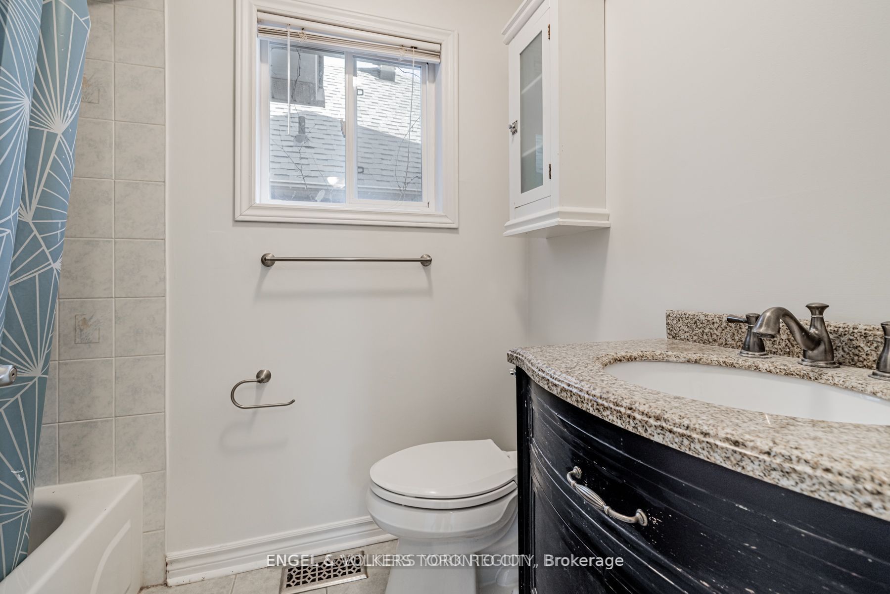 130 Old Colony Road Property Photo 20