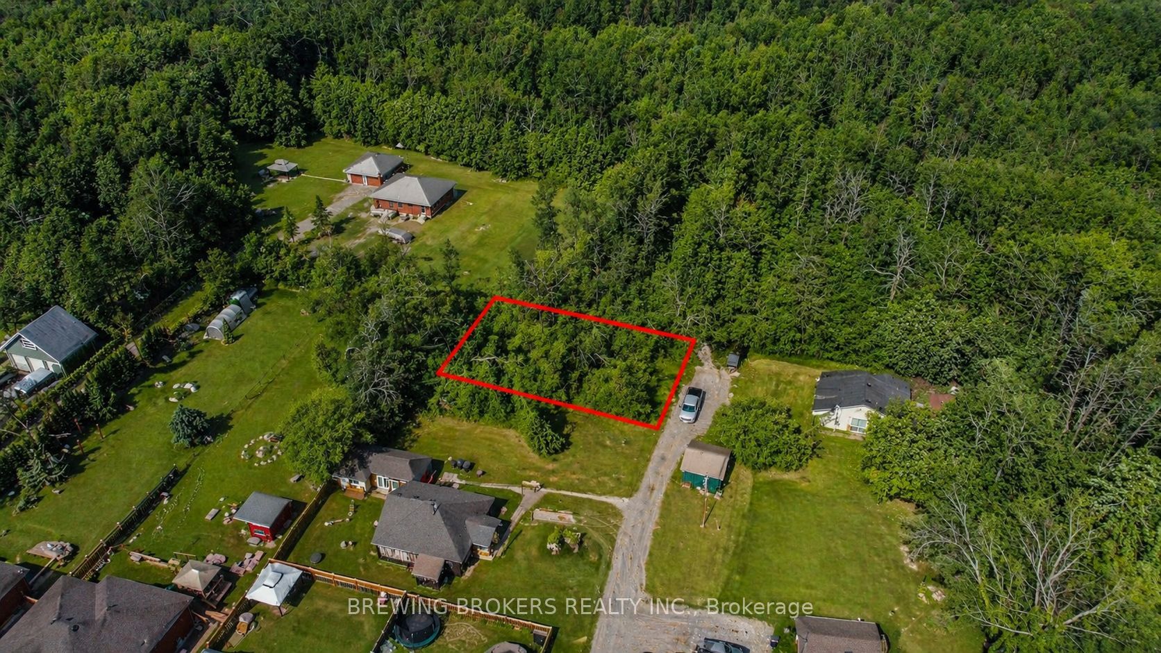 1422 Maple Way Property Photo 2