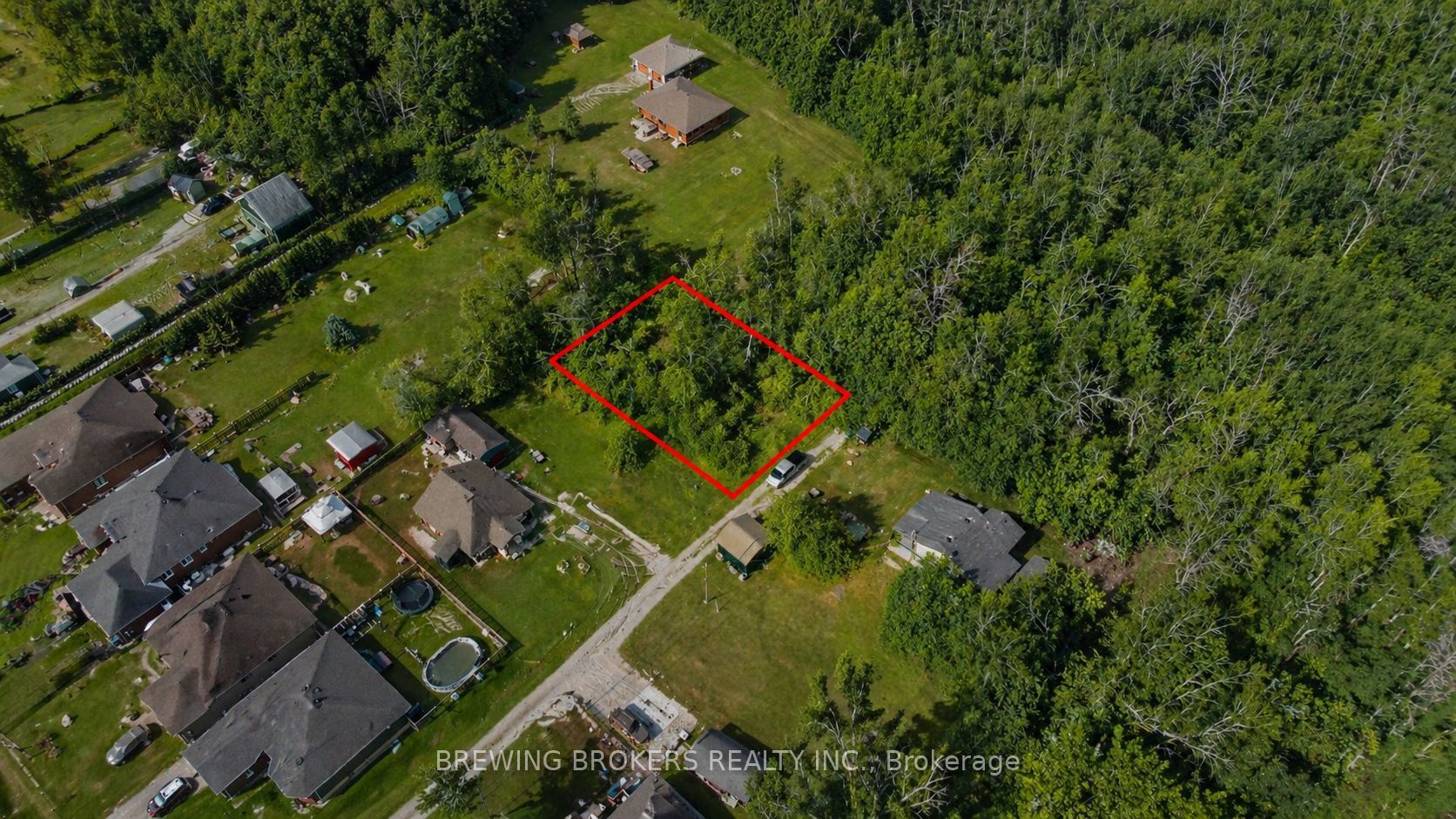 1422 Maple Way Property Photo 5