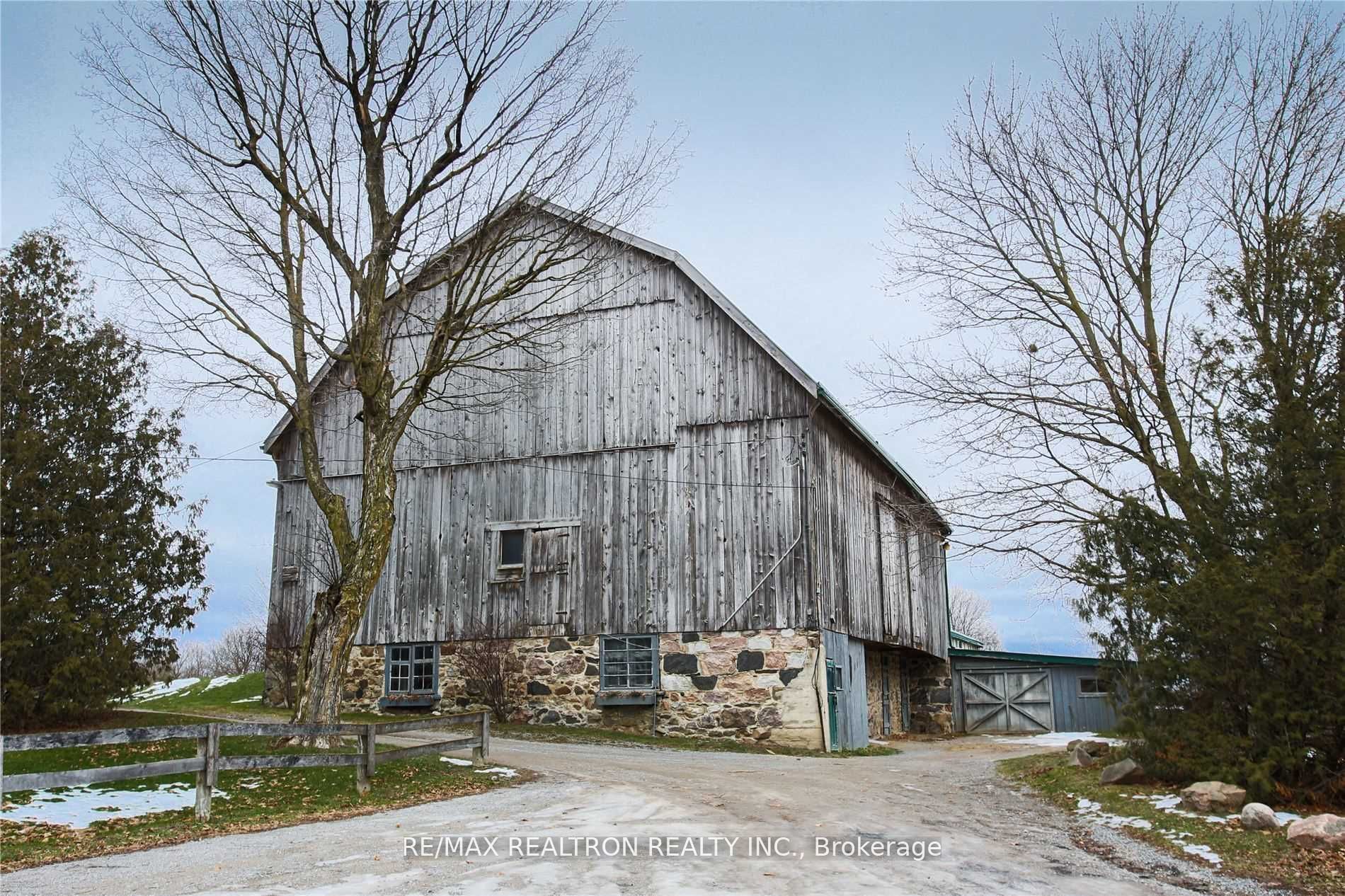 13265 Leslie Street Property Photo 6