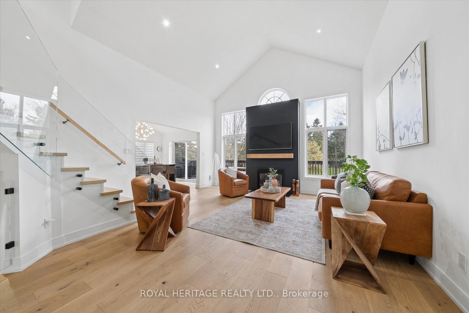 38 Briar Gate Way Property Photo 9