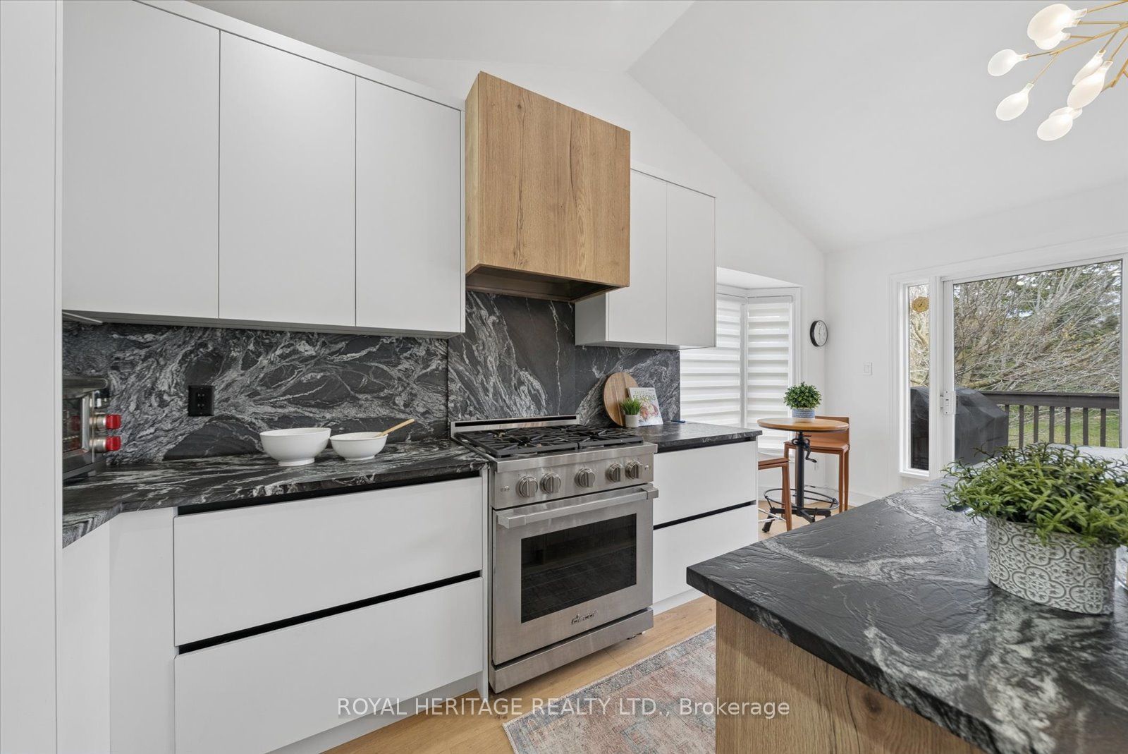 38 Briar Gate Way Property Photo 14