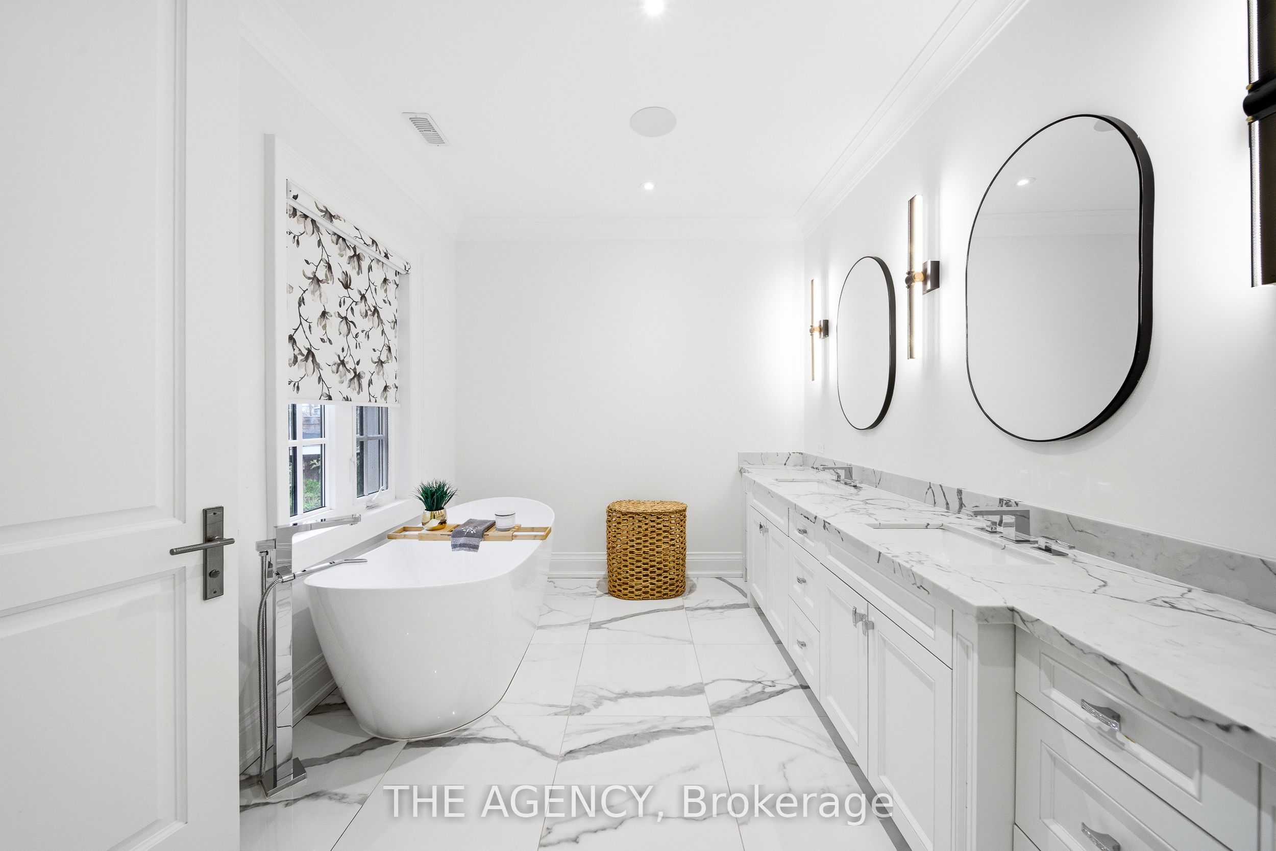 8 Bayview Park Lane Property Photo 19