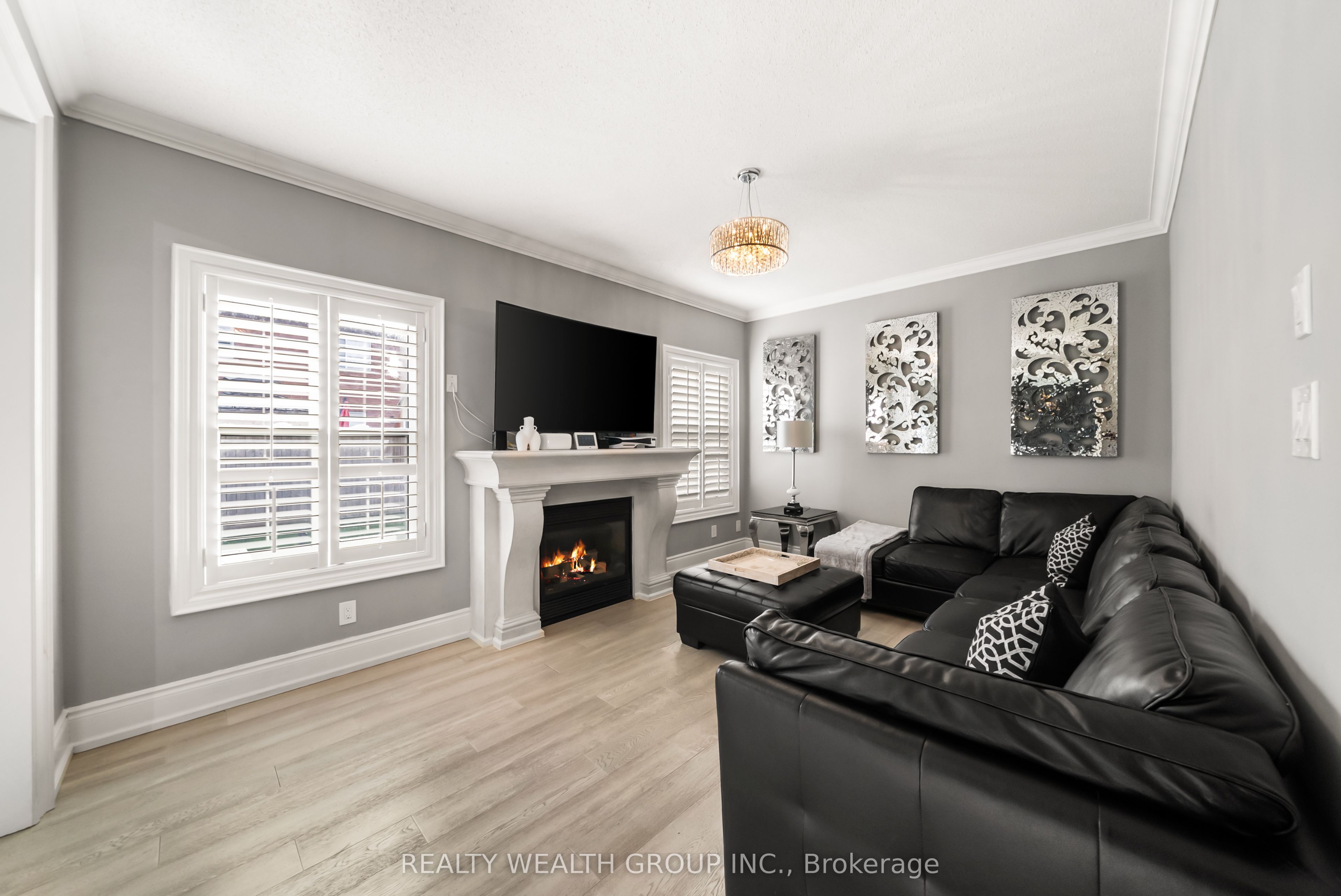 185 Regency View Heights Property Photo 21