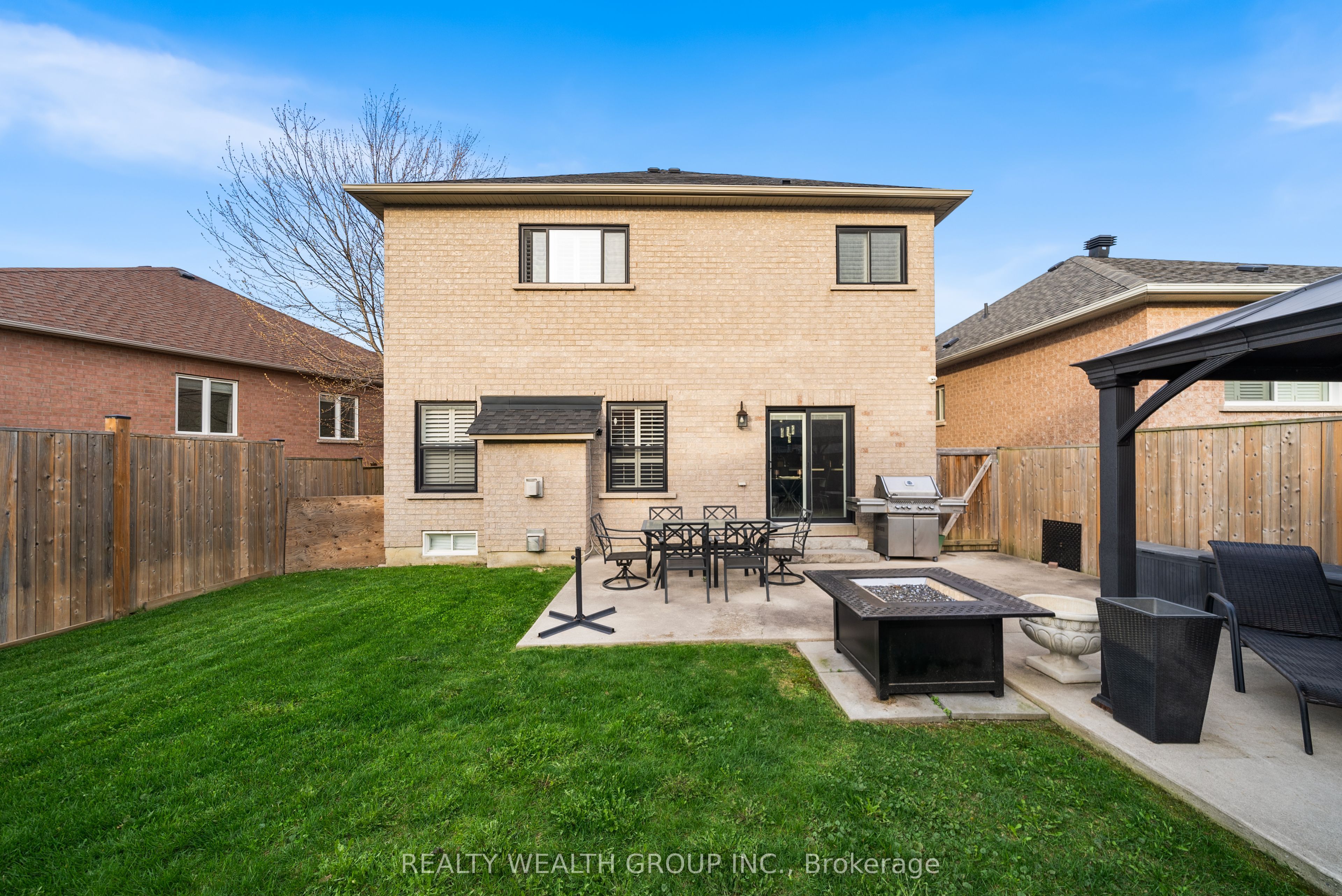 185 Regency View Heights Property Photo 50
