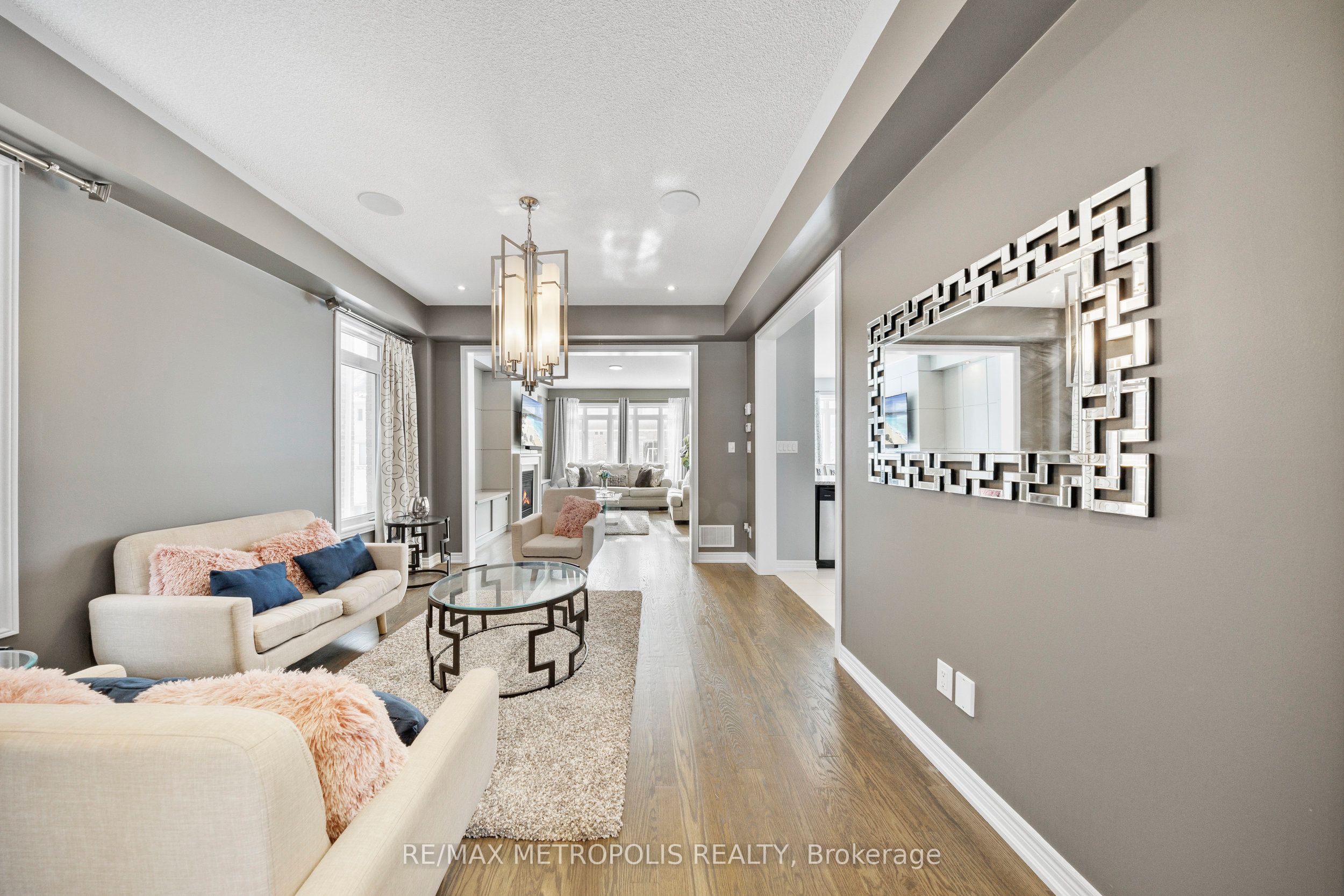 118 Lorne Thomas Place Property Photo 16