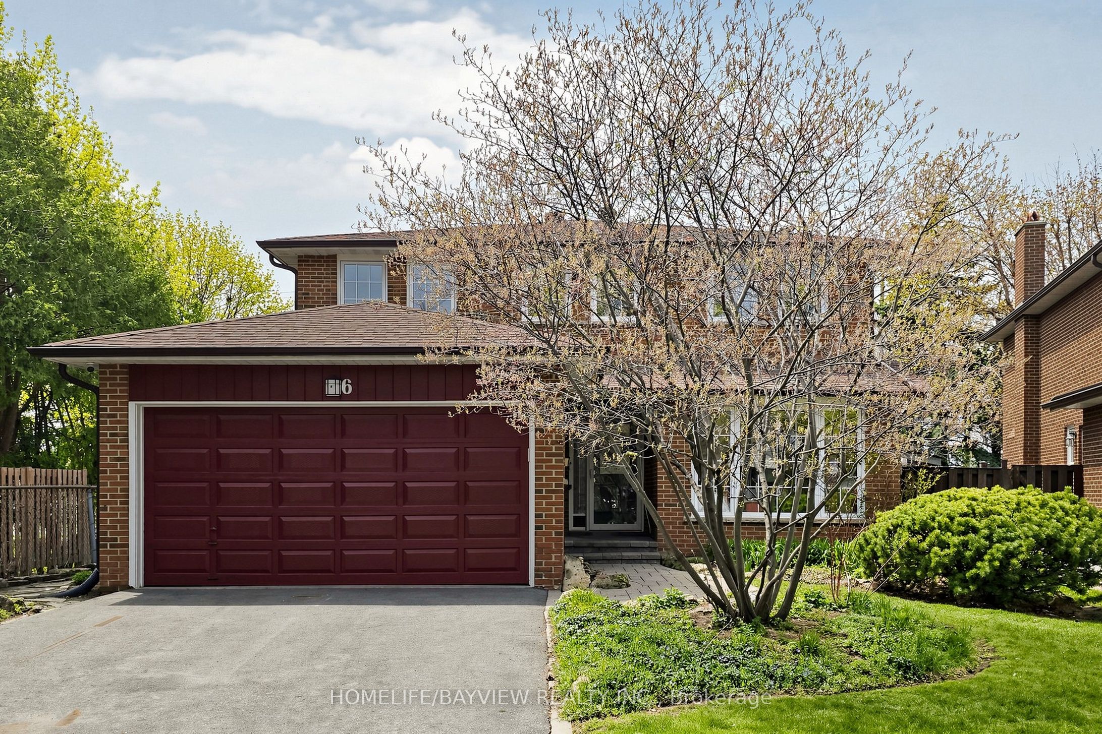 6 Epping Court