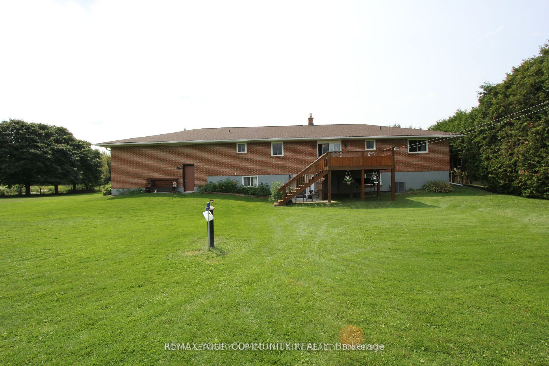 20161 Bathurst Street Property Photo 4