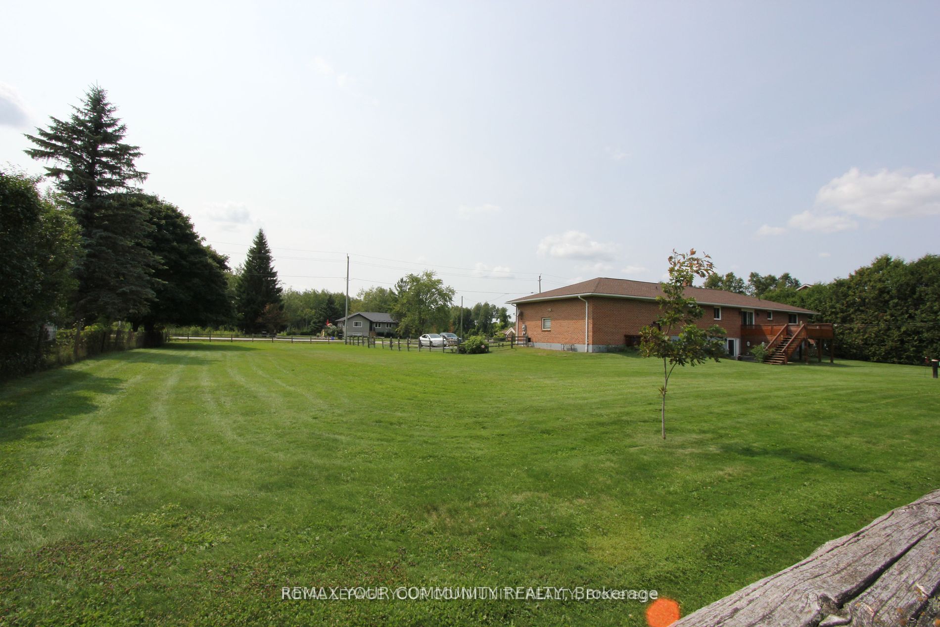 20161 Bathurst Street Property Photo 8