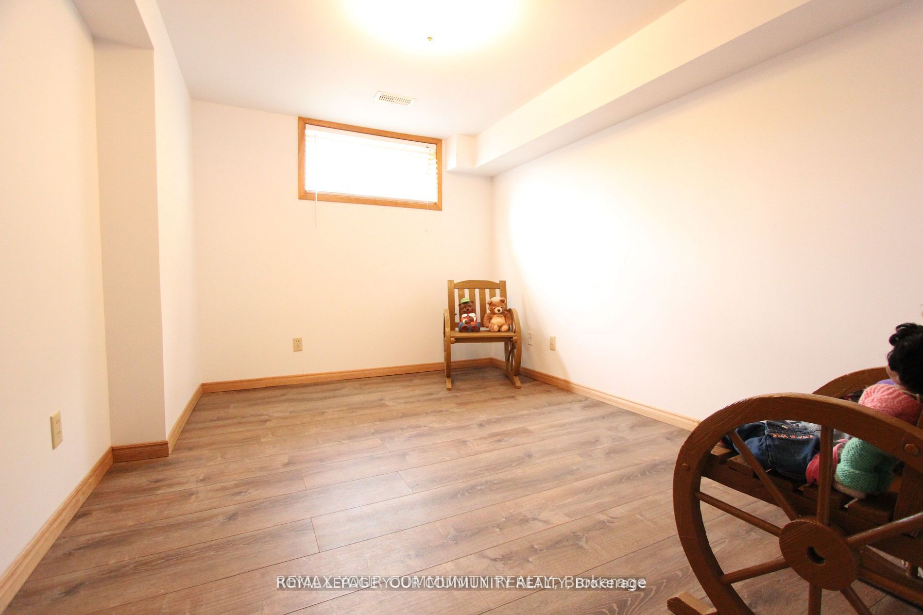 20161 Bathurst Street Property Photo 27