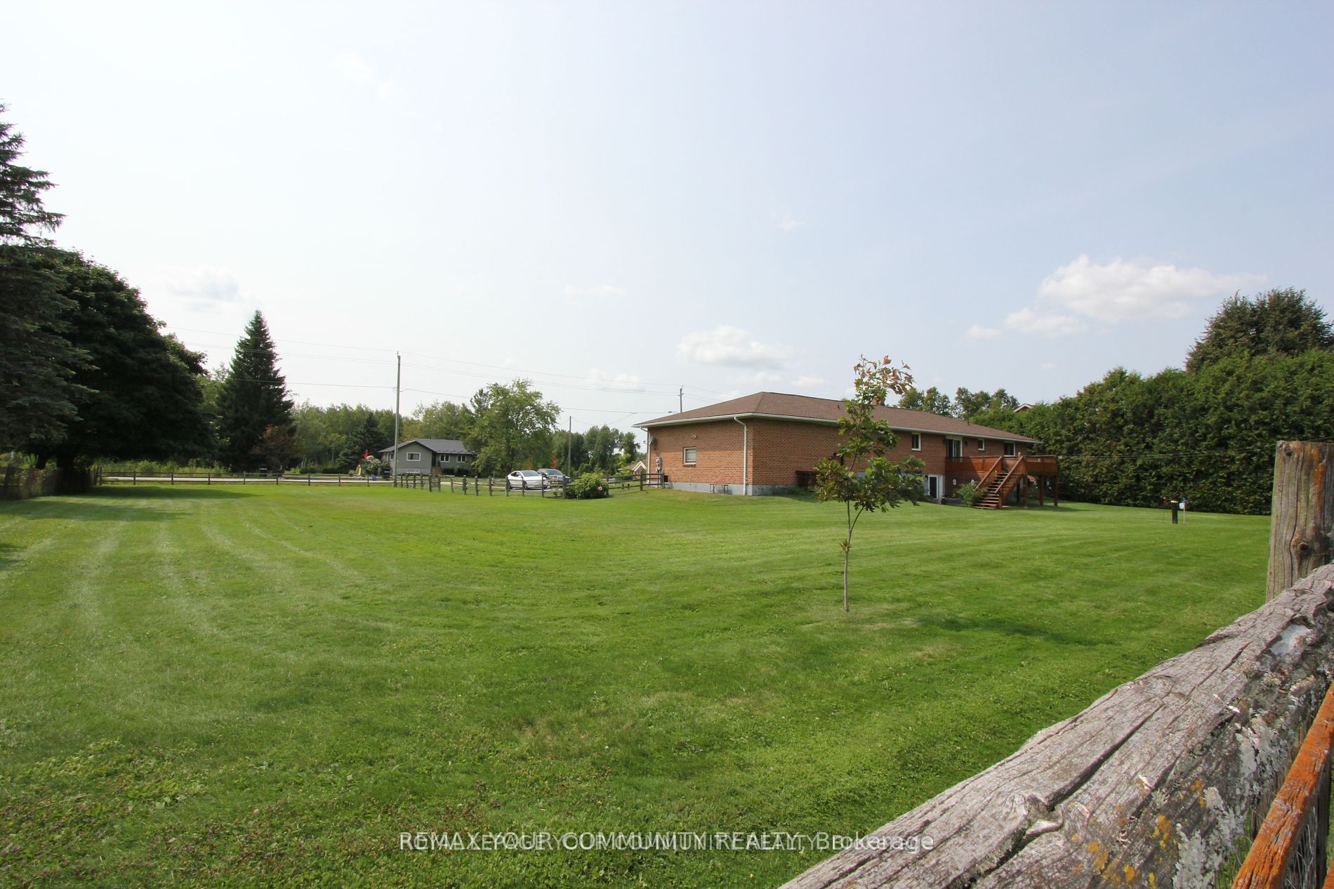 20161 Bathurst Street Property Photo 34