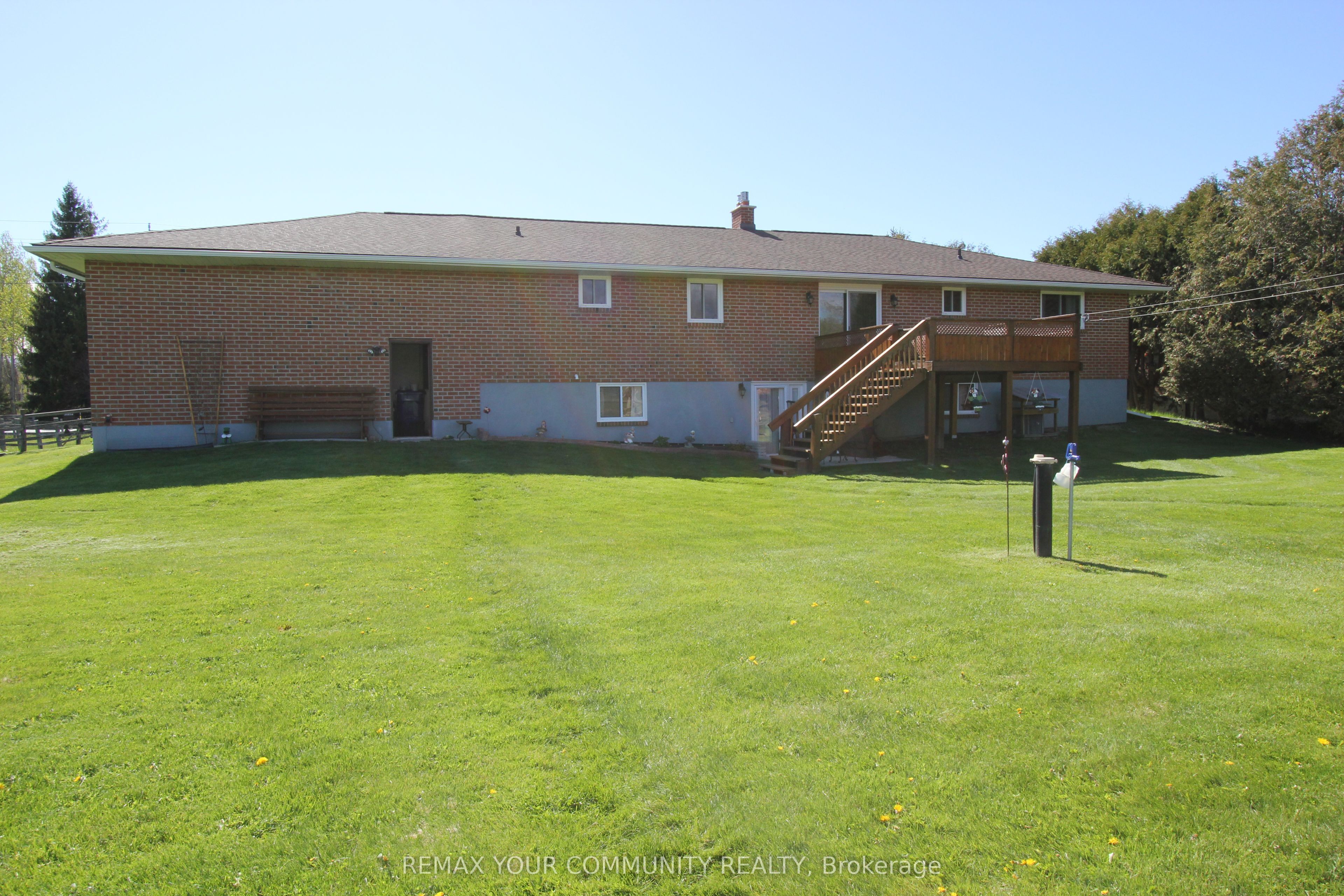20161 Bathurst Street Property Photo 39