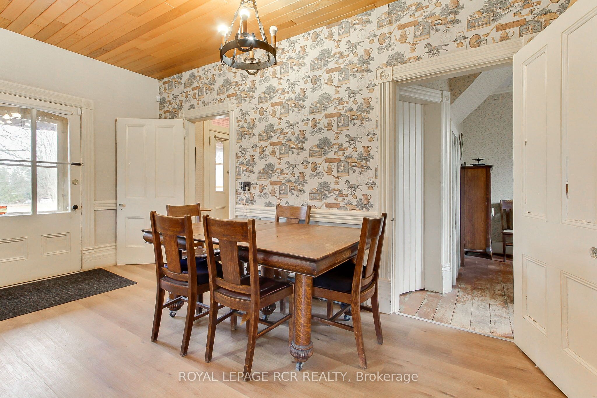 3591 Line 12 Property Photo 11