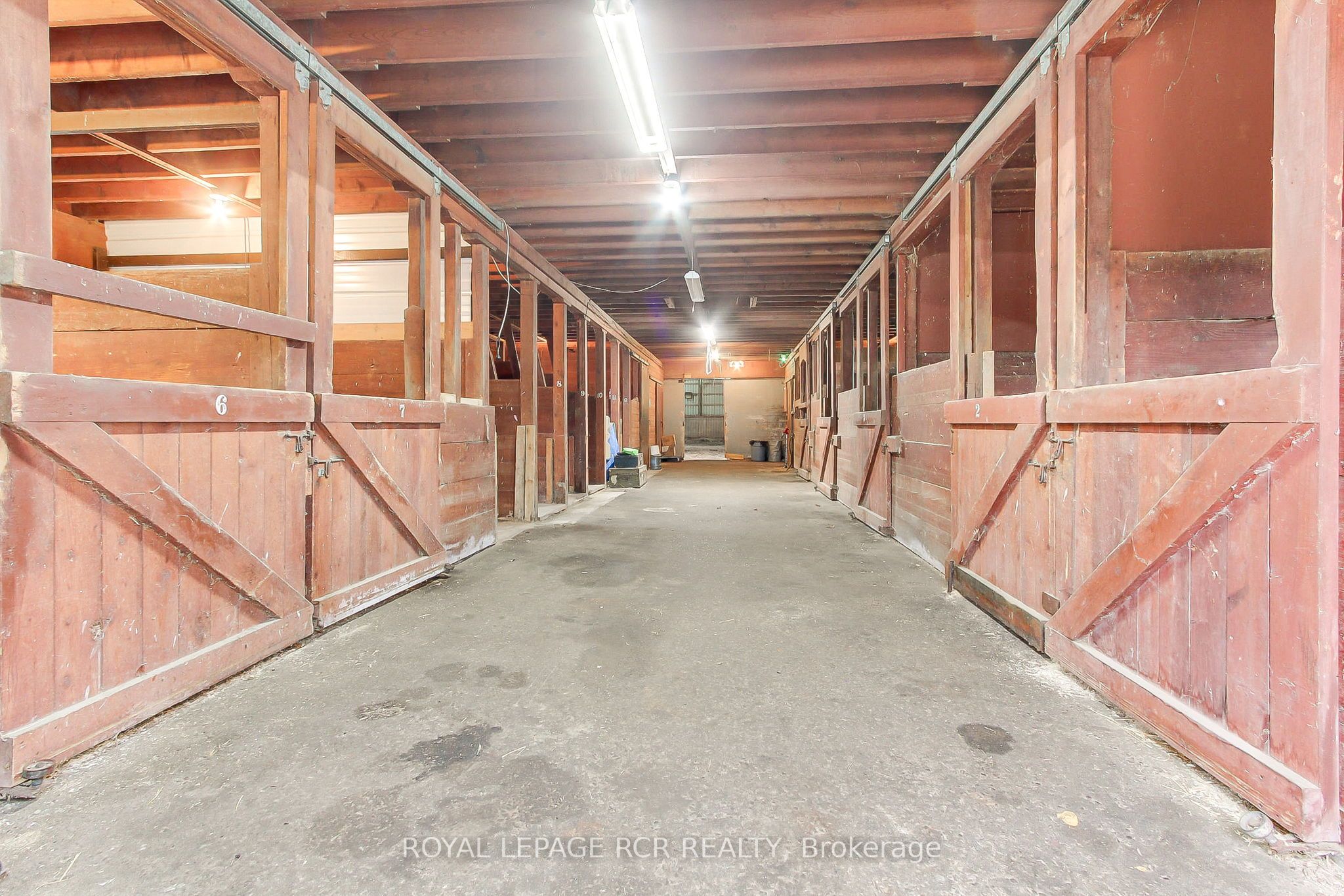 3591 Line 12 Property Photo 29