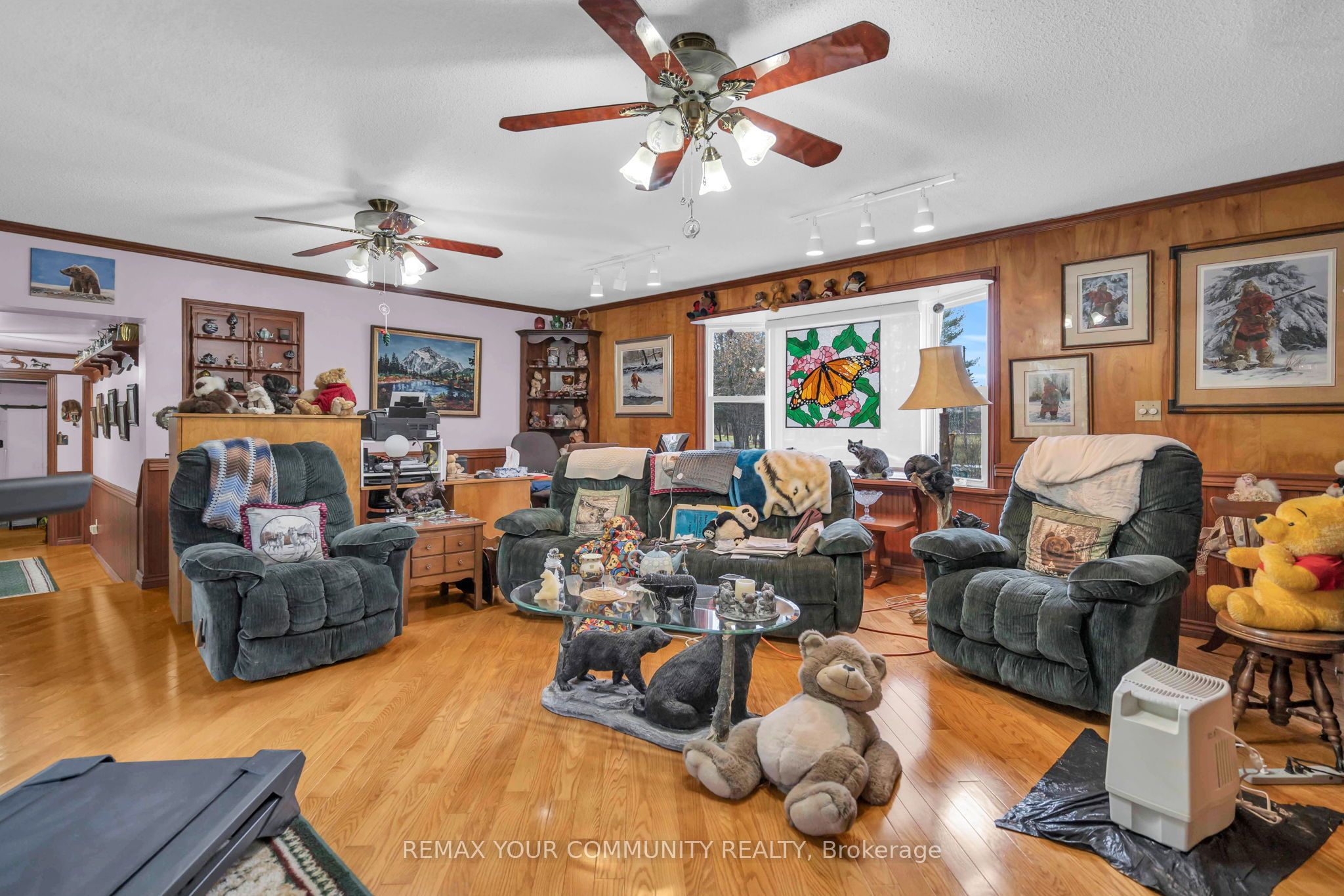 700 Catering Road S Property Photo 7