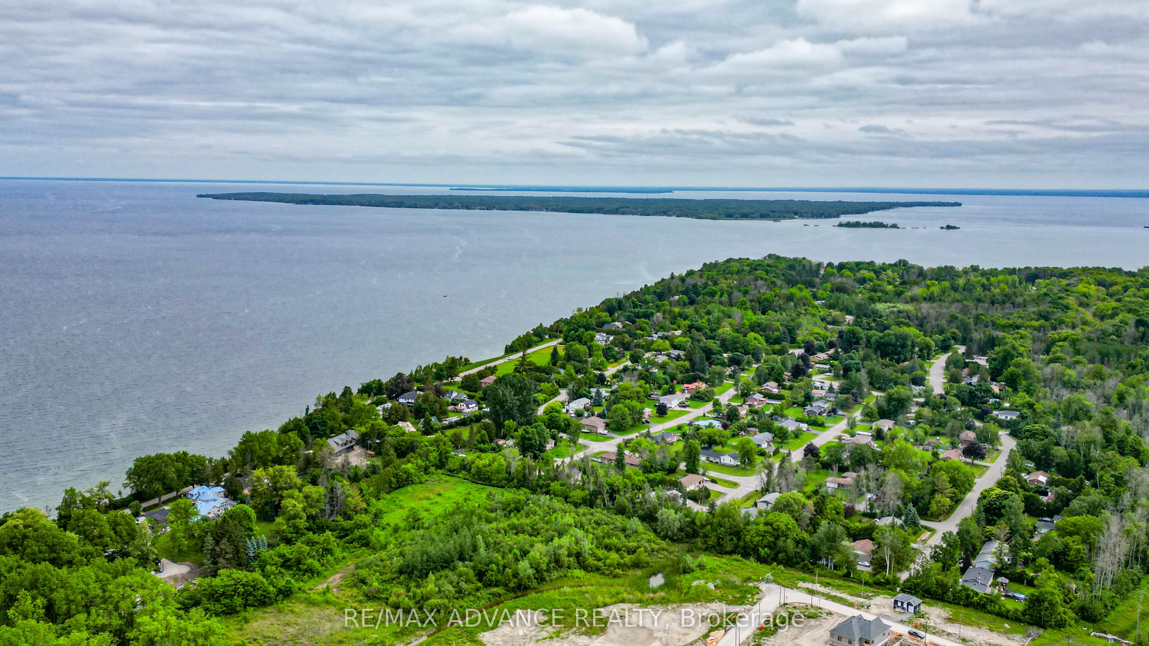 100 Dunkirk Avenue Property Photo 19