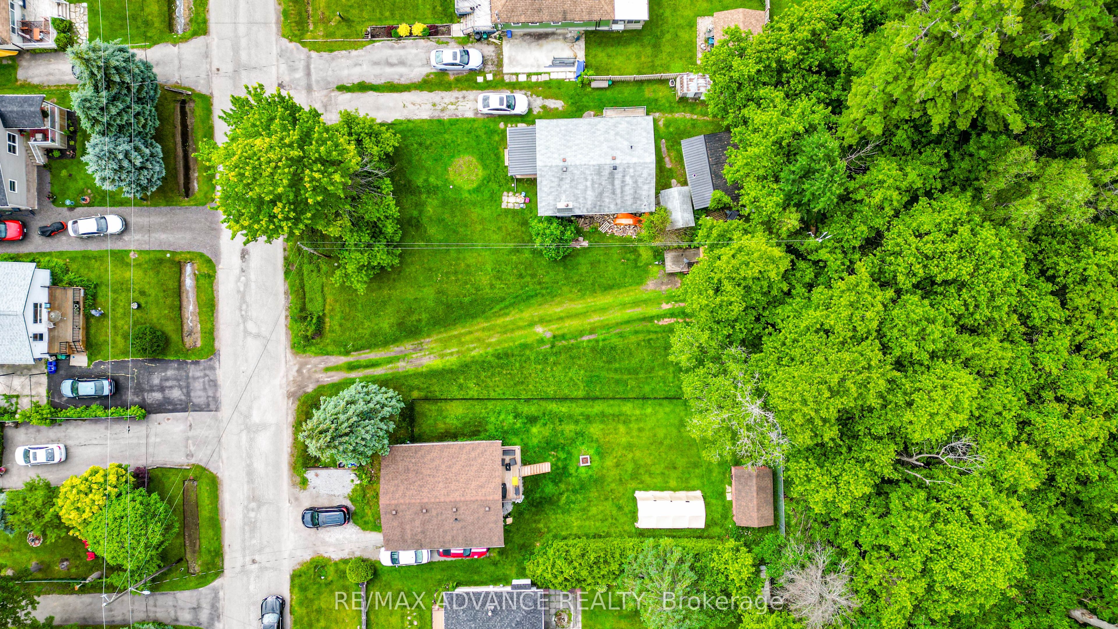 100 Dunkirk Avenue Property Photo 27