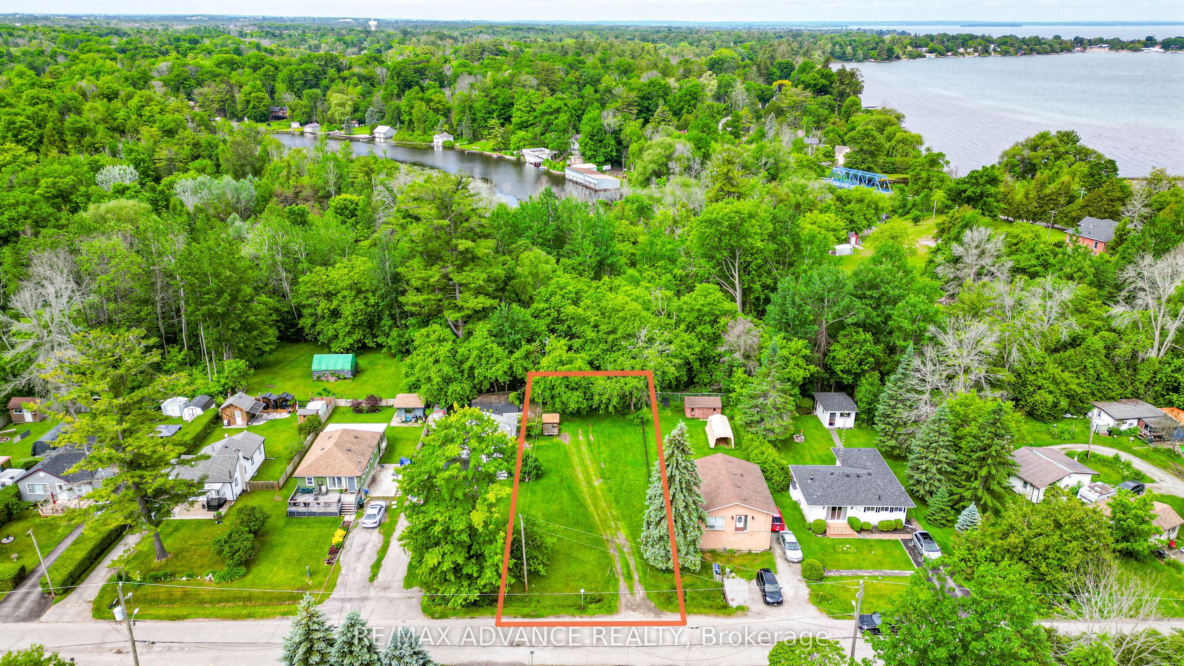 100 Dunkirk Avenue Property Photo 32
